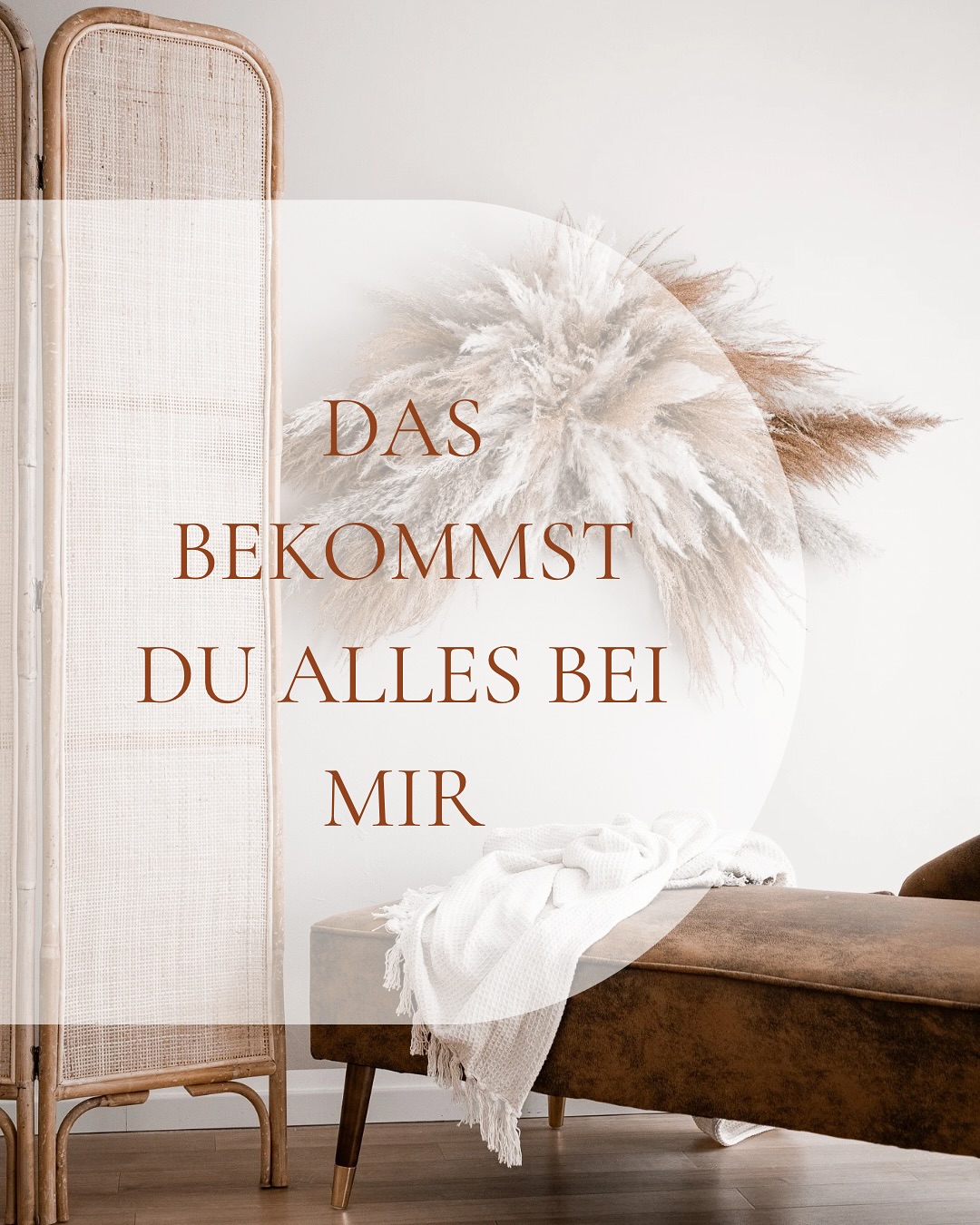 Du möchtest Bilder, die nicht nur gut aussehen – sondern sich auch gut anfühlen?
Dann bist du bei mir genau richtig.
Ich fotografiere dich so, wie du bist – stilvoll, professionell, mit dem Blick fürs Wesentliche.
Vor jedem Shooting nehmen wir uns Zeit: In einem persönlichen Vorbereitungsgespräch besprechen wir Wünsche, Outfits, Stimmungen und alles, was dir wichtig ist.
Kein Shooting von der Stange – sondern wirklich auf dich abgestimmt.
Und das Styling? Ist immer inklusive.
Du kommst an, ich kümmere mich.
Damit du dich wohlfühlst, selbst wenn das Baby nachts nur drei Stunden geschlafen hat.
Mein Kundenkleiderschrank steht dir offen – mit ausgewählten Kleidungsstücken, die perfekt zum Stil meiner Bilder passen.
Und weil deine Bilder nicht auf der Festplatte verschwinden sollen, bekommst du bei mir die Möglichkeit, sie als hochwertige Fotoprodukte für euer Zuhause zu erleben – hochwertig und langlebig.
Melde dich gern bei mir, wenn du dir das auch wünschst.
Ich freue mich auf dich…🤎
#hamburgfotografin #rahlstedt #fotoshootinghamburg #schwangerschaftsshooting #neugeborenenshooting #familienfotos #babyfotografie #professionellesstyling #kundenservice #jessicaklebergfotografie #emotionaleerinnerungen #fotoprodukte
FOTOGRAFINHAMBURG
TAGESLICHTSTUDIO