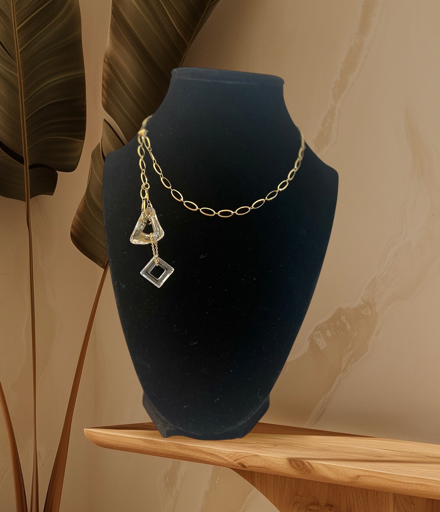 A little sparkle to brighten your day! ✨ This unique gold chain with its eye-catching Swarovski crystal pendants is the perfect blend of modern and classic. Whether you’re dressing up for a night out or adding a touch of glam to your everyday style, this necklace is sure to turn heads. 💖 #Swarovski #Crystals #Necklace #Jewelry #GoldChain #GeometricJewelry #FashionJewelry #StatementNecklace #Sparkle #Elegant #Luxury #GiftIdeas #JewelryLover #Accessorize #MustHave #CherieBella #SwarovskiStyle #DailyGlam #GoldenHourGlow #SparkleSeason #LuxeVibes #ModernMuse #LayeredLuxury #ChicAndShiny #JewelryGoals #ItGirlStyle