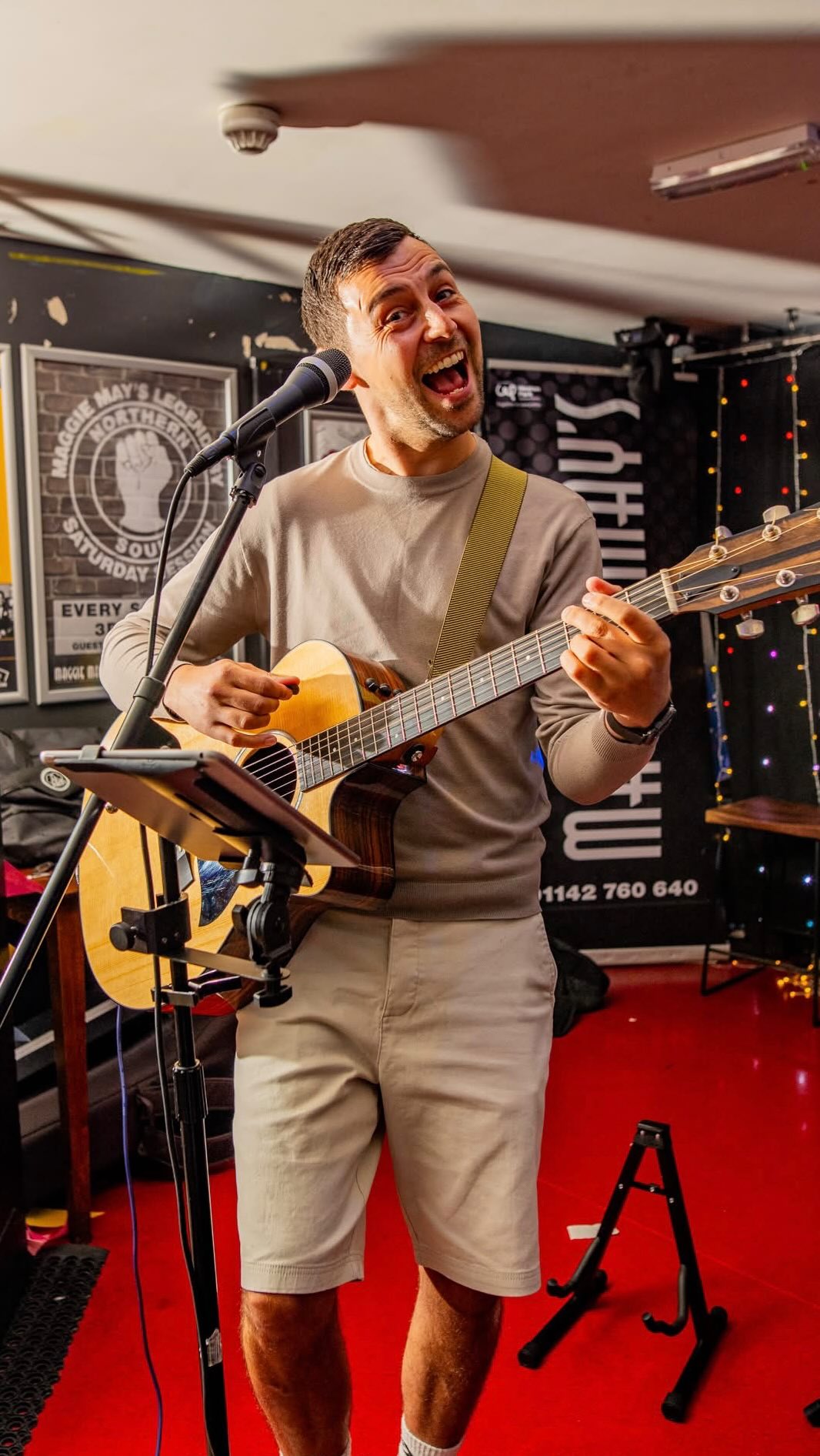 👀 For a chance to win a recording session @soundwaverecordingstudio we asked our fabulous acts to send in their favourite gigging images… And after hundreds of awesome clips and pics the winner of our content competition is…
🎉 @alexa___sings 🍾
🪩 Congratulations to Alexa, who has been an awesome addition to our agency for a long time now! Drop us a message to claim your studio time on us!
❤️ Thank you to all our acts who got involved with this fun competition. This won’t be the last so stay tuned for plenty more from us in the future!
