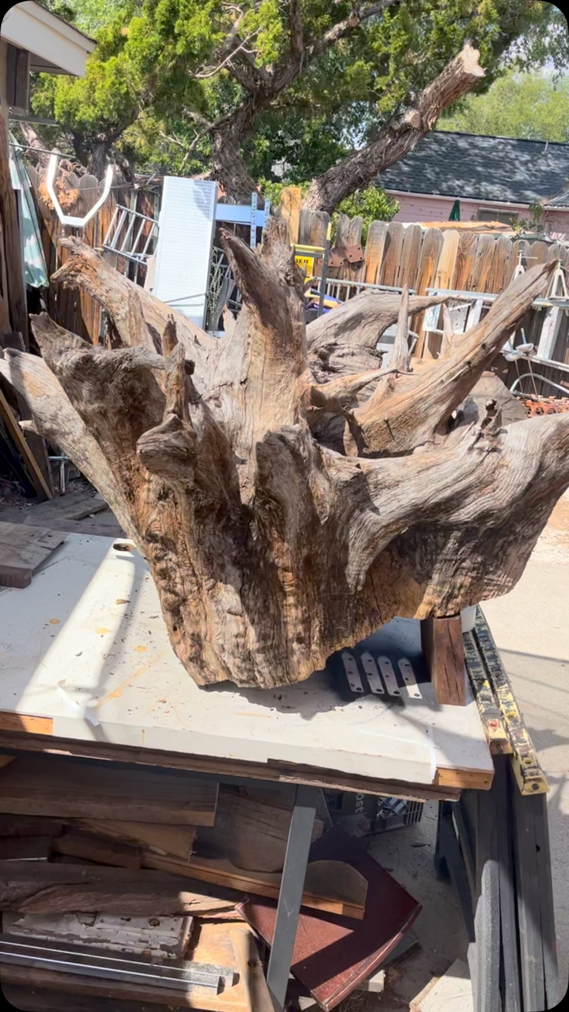 How’s this for a new table? We’re calling it the Sarlac. #stumpfwoodworks #makegaragesdirtyagain