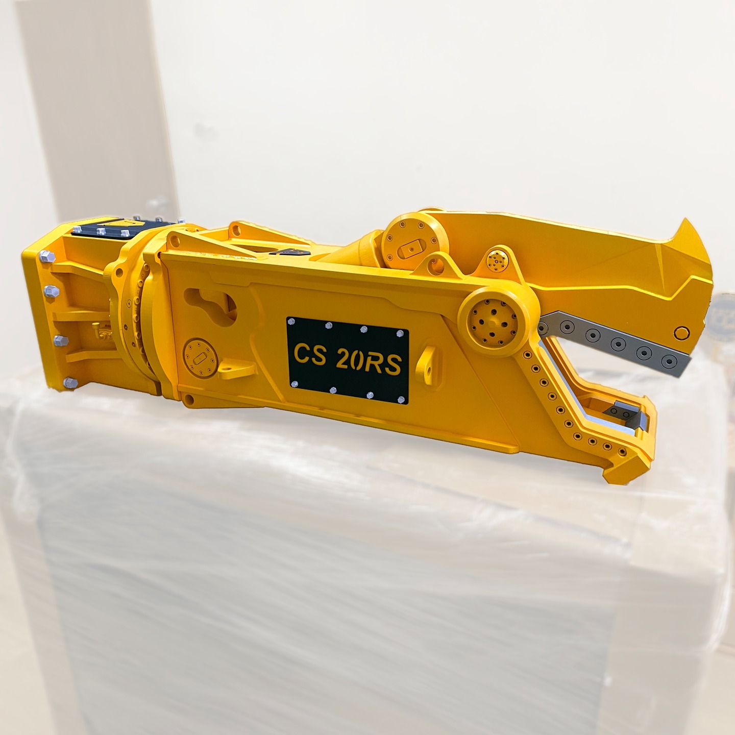 🔧✨ ¡Réplica en 3D a otro nivel!
Presentamos nuestra maqueta impresa en 3D y pintada a mano de la cizalladora TreviBenne CS 20RS, fabricada especialmente para MEGAMIN Chile y exhibida con orgullo en EXPOMIN 2025.
Cada detalle fue cuidadosamente recreado para capturar la esencia y potencia de esta máquina icónica del mundo minero 💥⚙️. Desde el diseño CAD hasta el pintado final, el proceso fue un verdadero homenaje a la ingeniería pesada y la tecnología 3D.
👷♂️🇨🇱 Tecnología, precisión y pasión por la industria.
#TreviBenne #CS20RS #MEGAMINChile #EXPOMIN2025 #Impresión3D #ModeladoIndustrial #IngenieríaEnMiniatura #Maquetas3D #MineríaChile #Diseño3D #FabricaciónDigital #Cizalladora