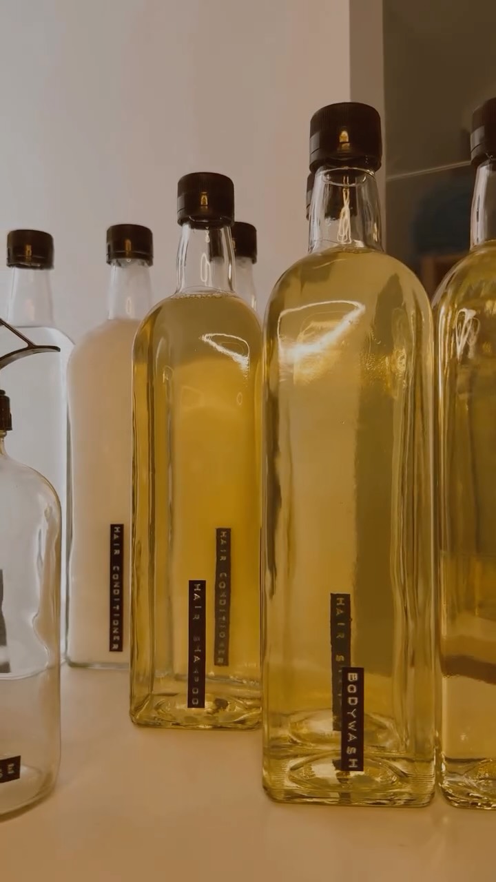 ✨ Introducing your new doorstep refill service in the East Midlands ✨ Taking your orders now 🚚
Eco-friendly, low-tox refills delivered straight to your door - making it easier than ever to care for your home, your health, and the planet 🌍
From cleaning essentials to personal care products, everything is designed with simplicity, sustainability and your wellbeing in mind. No fuss. Just conscious living, made convenient.
So much more information coming soon so keep an eye on our social media pages for more information & updates! All information is on our website, link in our bio ⚓️
Follow along to find out more - I am so excited to share this journey with you all 🤍
Less toxins, less waste - more love for our beautiful bodies & this perfect planet 🌍 ownbusiness
#EcoRefills #LowToxLiving #DoorstepDelivery #RefillNotLandfill #SustainableLivingMadeEasy