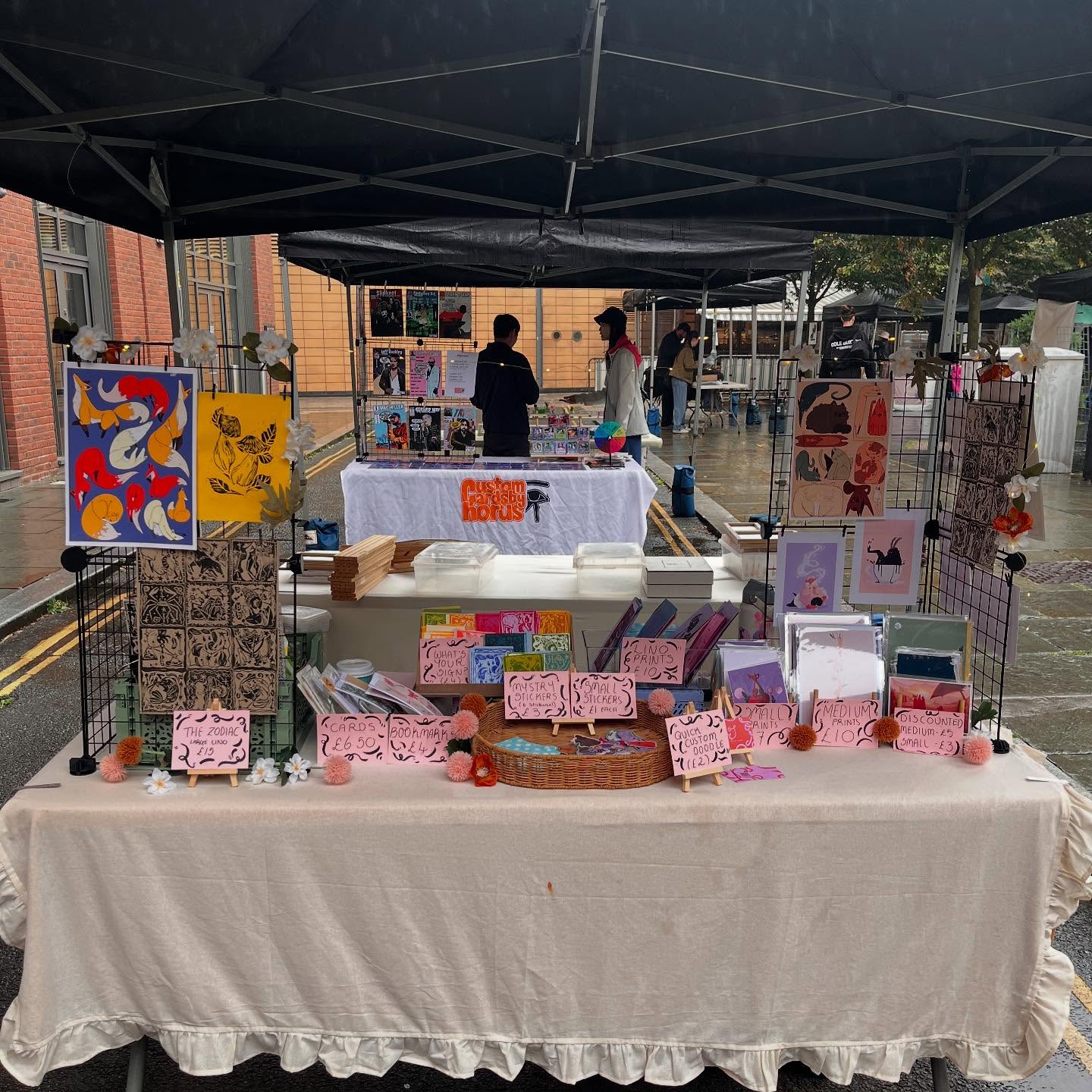 Thank you to everyone who showed up and supported me over the weekend, it was lovely to speak to so many amazing people!!!
#makersmarket #market #printfair #printmakers