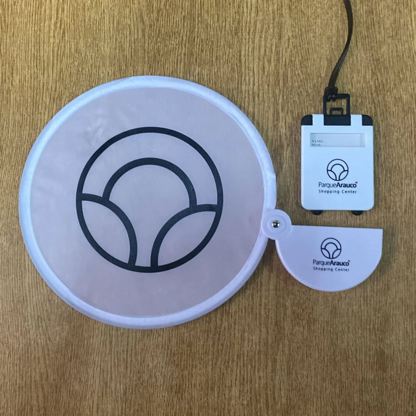 Abanicos y tags para @rondaproducciones serigrafia.