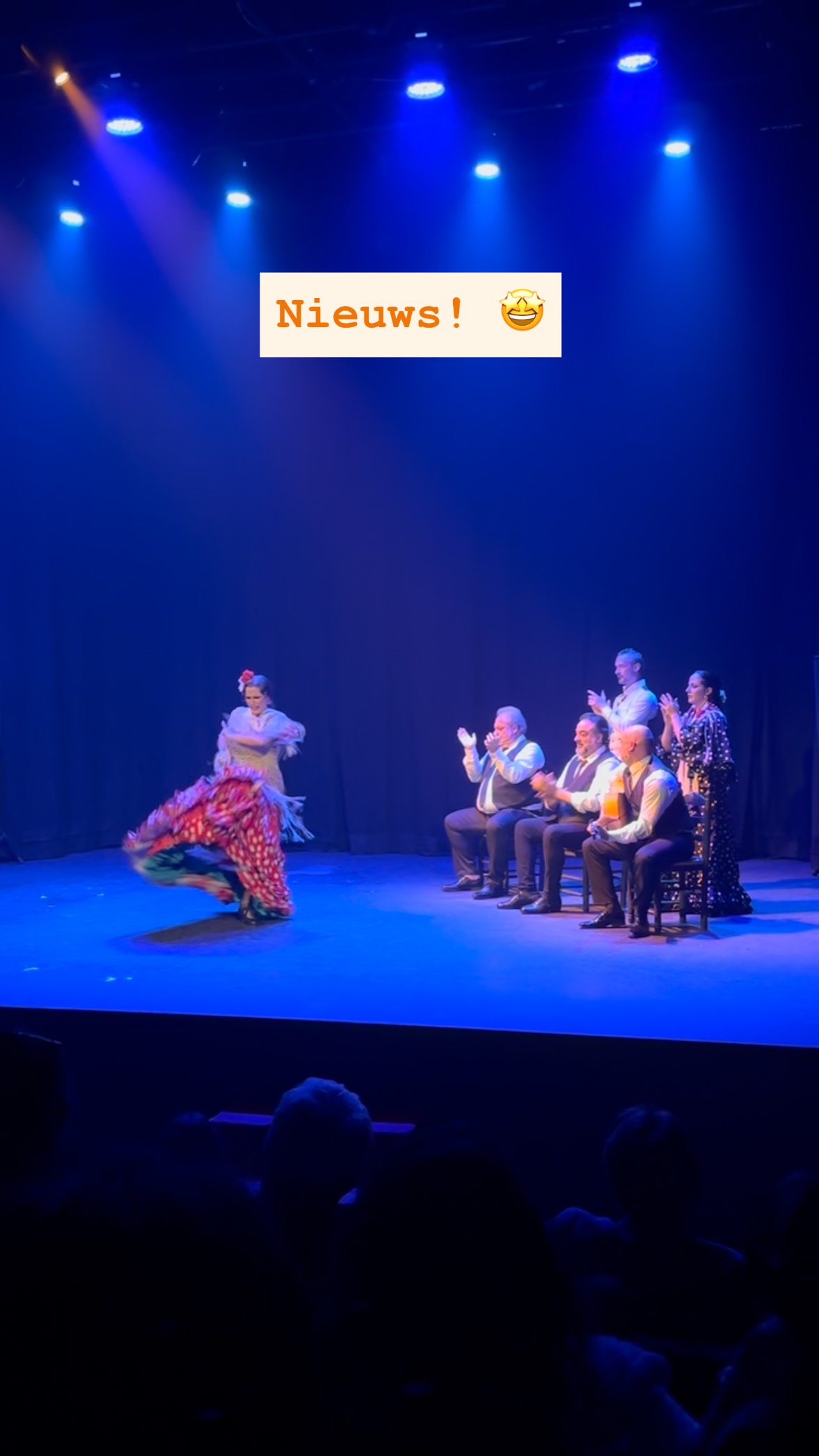 Ik heb iets bedacht en ik heb er zo’n zin in! Nee, ik ga niet flamenco dansen (hoewel… lijkt me fantastisch om te kunnen 😍💃 Vind het zó knap!)
Al tijden kriebelt het in mij om eens een ademcirkel te organiseren. Maar ik deed het nooit. TOT NU. 🔥
Vrijdag 19 september organiseer ik mijn eerste ademcirkel; in de mooie yogastudio De Orbit (vlakbij station Driebergen-Zeist).
Een prachtige datum - al zeg ik het zelf - op het randje van de zomer en de herfst. De perfecte tijd om je klaar te maken voor de overgang naar die dagen met minder daglicht (daar wil je nu nog niet aan denken, I know!) 🌅
Ik heb 6 plekjes voor deze avond. Wil je meer weten, stuur me een DM of comment hieronder, dan stuur ik je de details 😍
#ademwerkdriebergen #ademcirkeldriebergen #ademcirkelzeist #ademcirkelodijk #verbondenademwerk #verbondenadem #ademcirkel