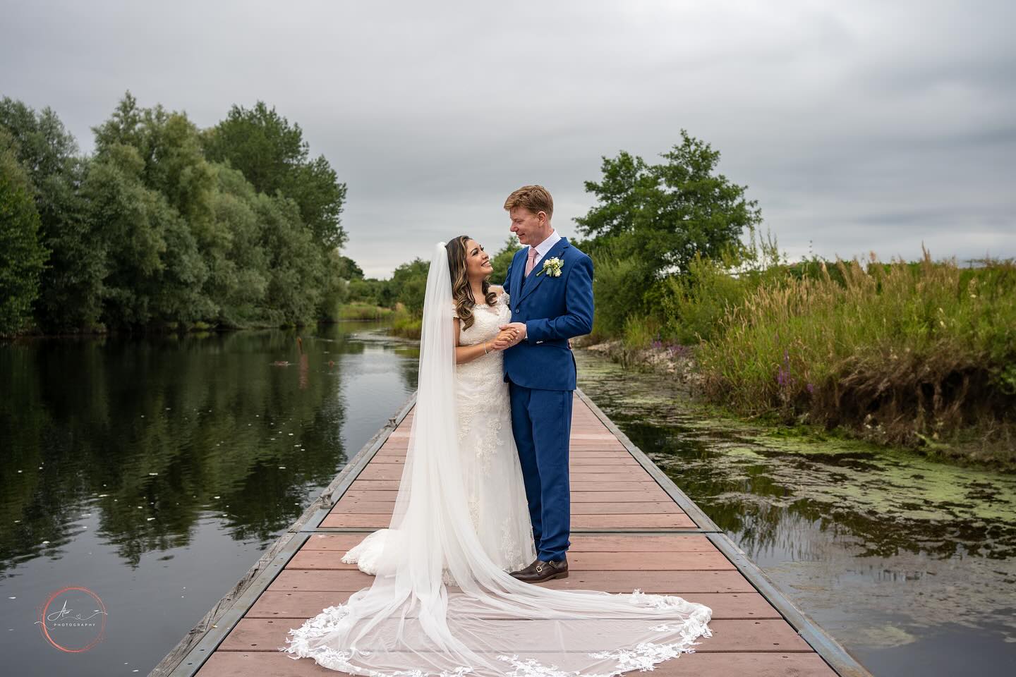 Congratulations to Arleen & Padraig who married surrounded by all their loved ones who literally came from all over the world to see them get married! Everyone involved brought so much energy throughout their day 🤍 #justmarried #galwaywedding #ballinasloewedding #shearwaterhotelwedding #roscommonwedding