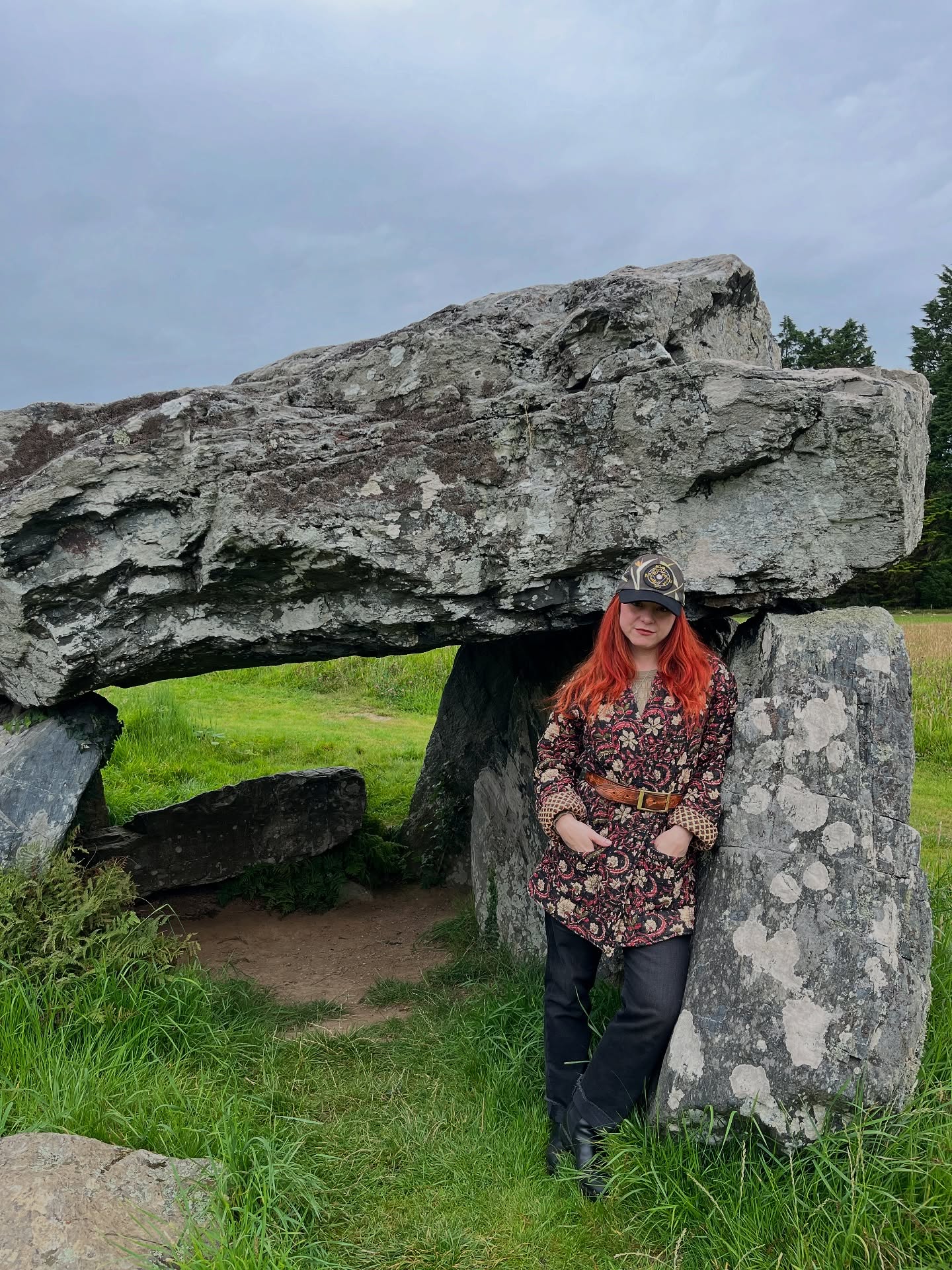 Just back from a week filled with good trees, good people, and unexpectedly fabulous burials… Thank you Wales.
And here what’s up for grabs this month: ✨Tarot Cafe on the 20th.
✨Major Arcana Workshop, announcing tomorrow.
✨Only four 1:1 sessions available and new clients opening on the 21st August.
You know what to do when you are ready ✨