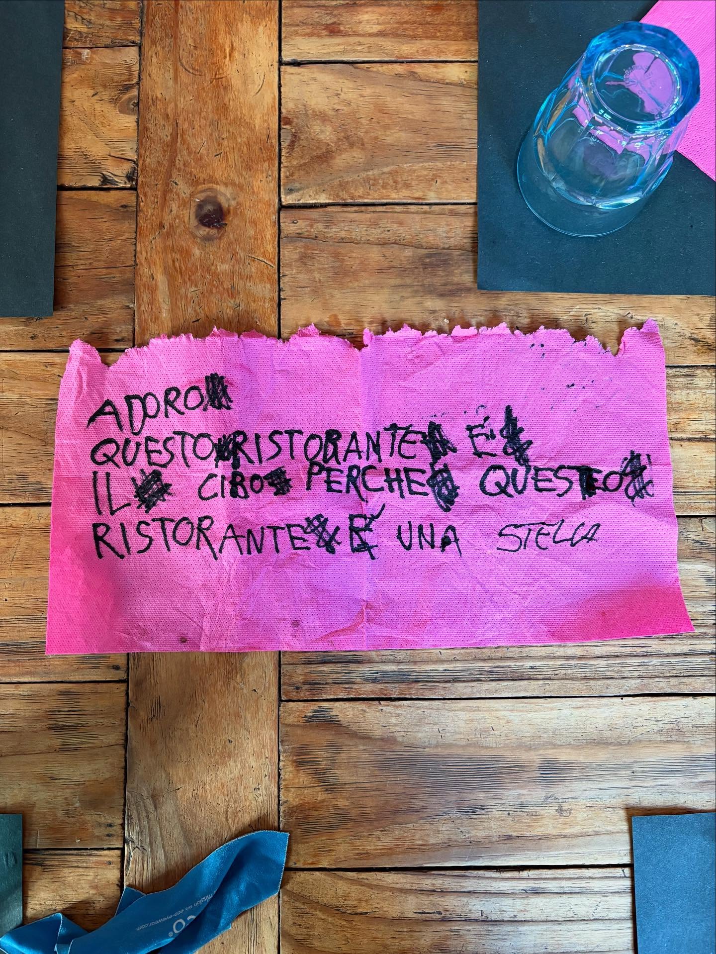 ⸻
“ADORO QUESTO RISTORANTE”
Firmato: un piccolo cliente con le idee chiare.
Da Alma Latina i bambini celiaci mangiano sicuri, i genitori sono sereni.
100% senza glutine, senza stress.
#senzaglutine #torinoglutenfree #sansa #estate2025