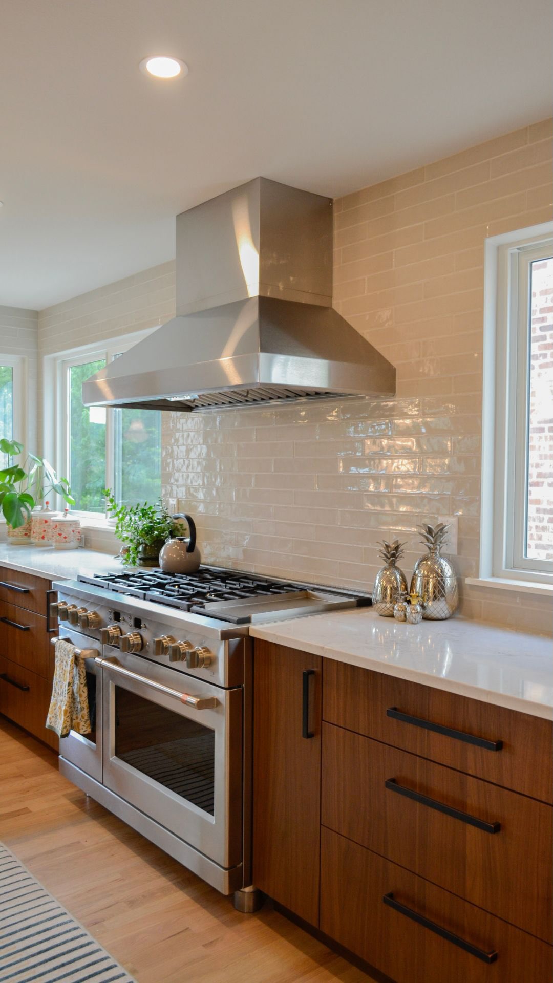 Hello Gorgeous!!
We love seeing the progress of our projects from concepts to final install. The best part is we’re there with you every step of the journey.
Ready to start your renovation to your dream space?!
Reach out today or Fill Out a New Project Inquiry (link in bio)
#kitchenrenovation #coloradodesign #interiordesign #houseofeon #kitchendesign #walnutcabinets #fullservicedesign #littletonrenovation