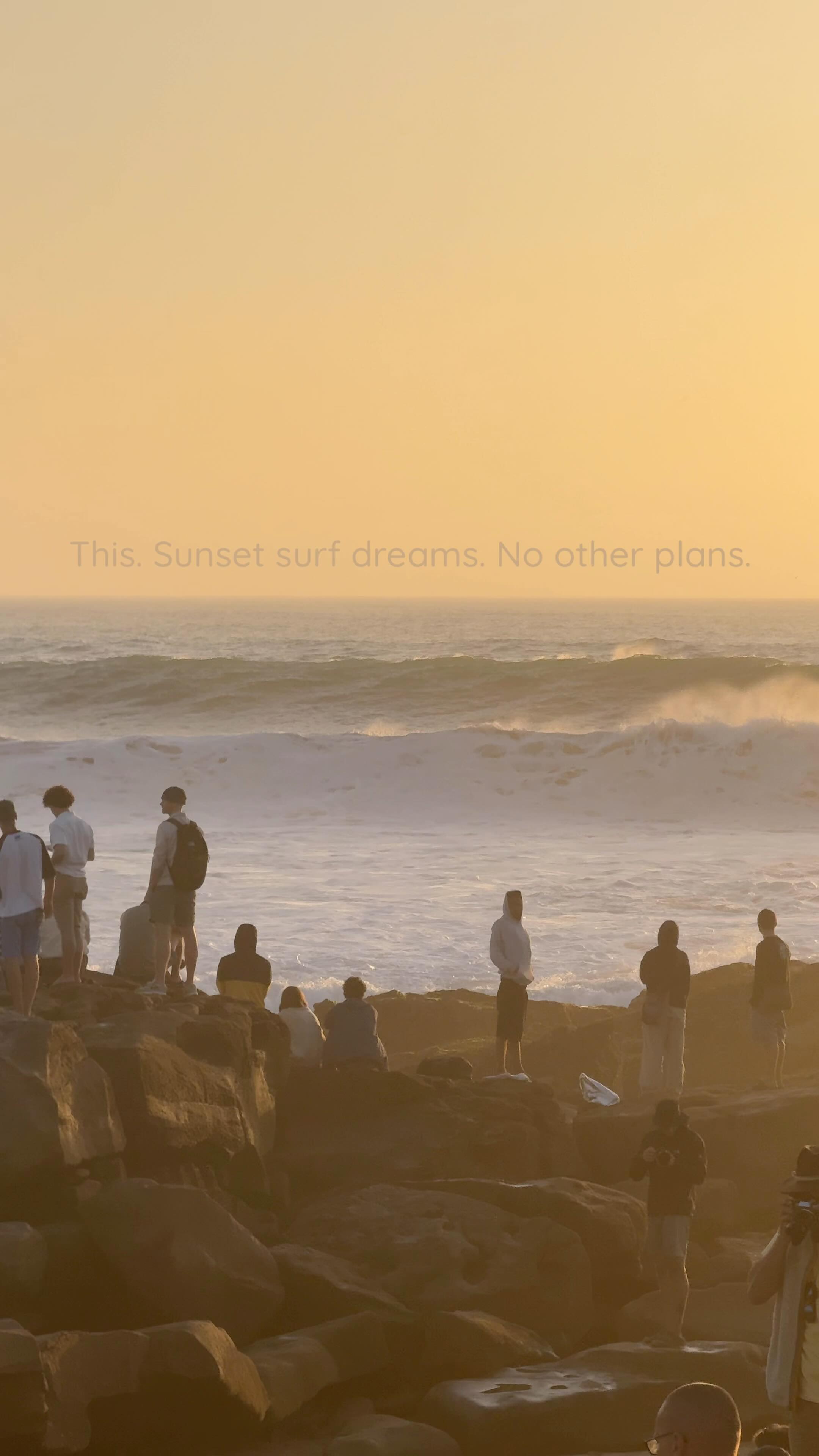 Our high season kicks off in September – and it’s booking up fast. Come chase waves & golden hours with us 🌊✨
#melosurfandyoga #morocco #surf #surfingmorocco #taghazout #enjoy #surfing #travel #yoga #taghazoutbay #surfcamp #surfcamptaghazout #tamraght #anchorpoint #solotravels