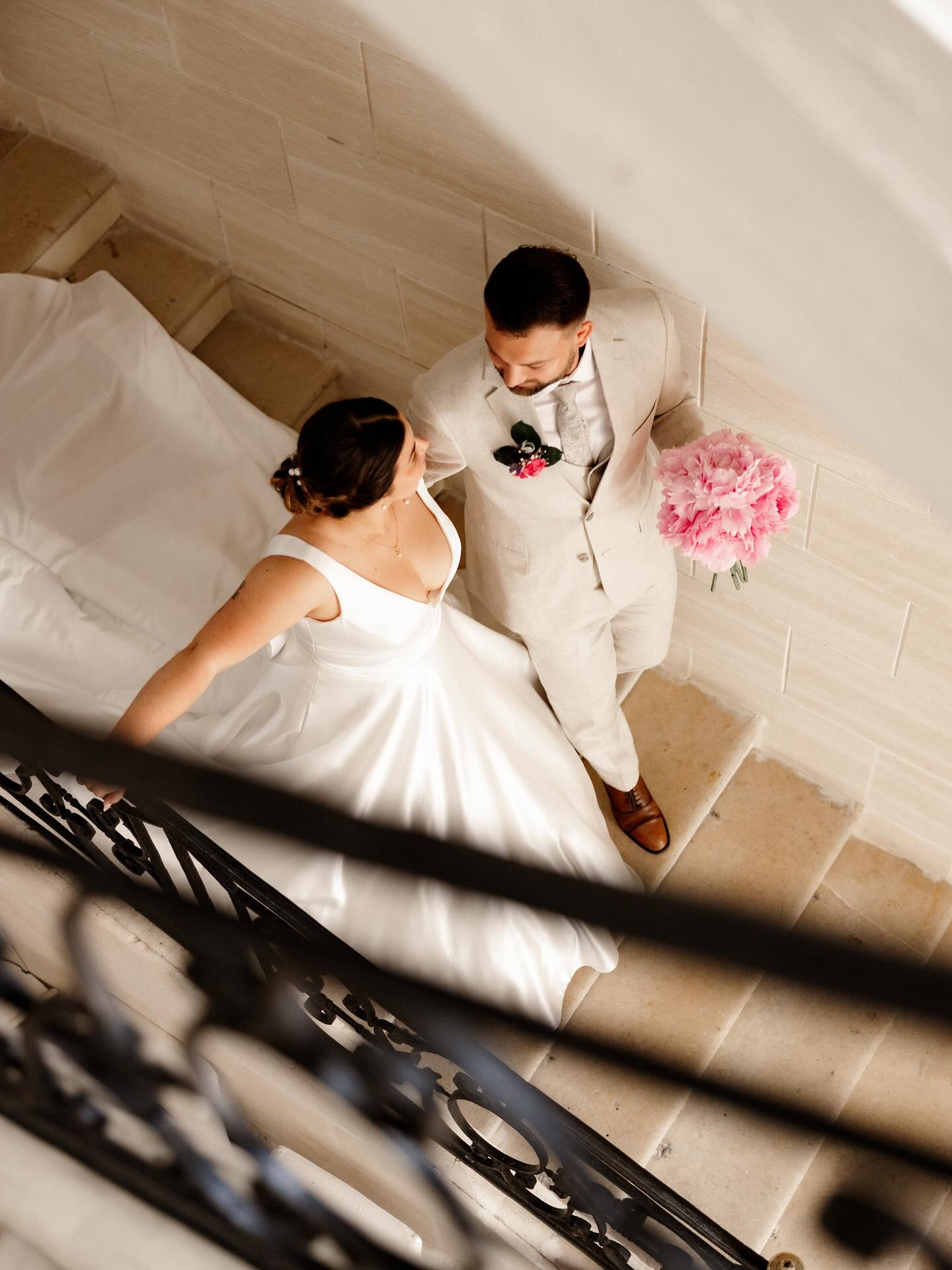 #weding 🪩
C&C - Ces deux-là vraiment.. 📸🫶🏼🪩
📸 Elodie.B - Photographie
Photographe basée en Seine-et-Marne & IDF.
Mariage, Maternité, Naissance & Famille.
🌐 www.elodiebphotographie.com
@elodie.bphotographie
elodie.b-photographie@outlook.com
#photographe77 #photographeseineetmarne #photographeiledefrance #photographemariage #photographemariage77 #photographematernite #photographematernite77 #photographegrossesse #photographegrossesse77 #photographeparis #shootinggrossesse #shootingbebe #shootingnaissance #shootingnaissance77 #shootingmaternite77