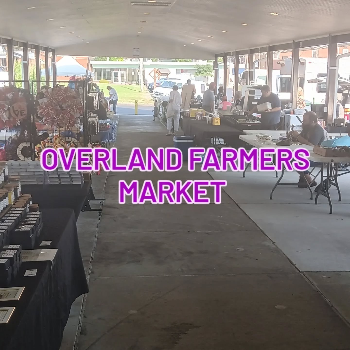 We're up and ready to go! Come out if you're in the #stlouis area💜
#mscecescreations #overlandfarmersmarket #overlandmo #buylocalstl