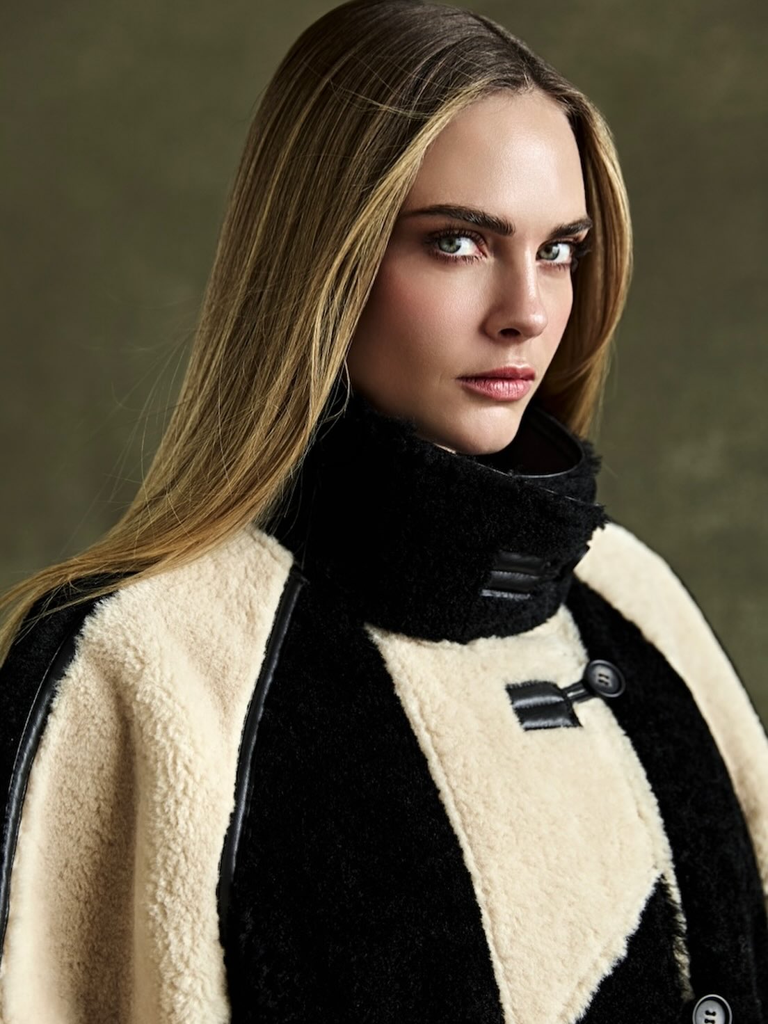 @topshop is making a comeback — with a catwalk in London’s Trafalgar Square.
Once a high street giant, the brand is returning in bold fashion with a public runway show right in the heart of the city.
Will this relaunch mark a new era for Topshop?
#Topshop #FashionNews #RetailRevival #London