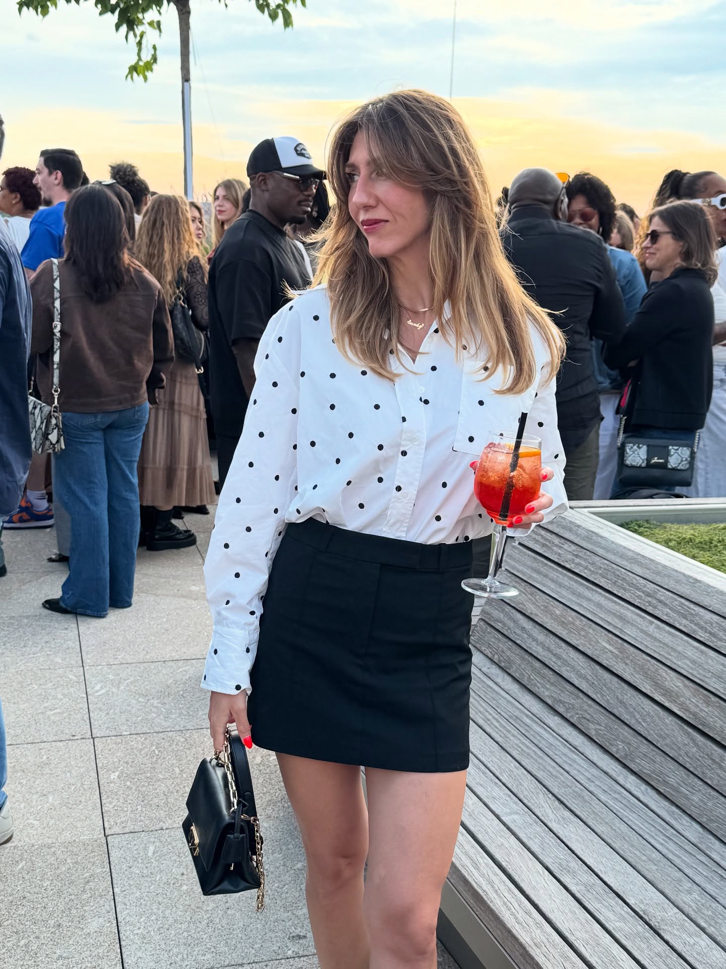 Polka Dot Sensation 🖤🤍 On en pense quoi de cette tendance ? J’adore !