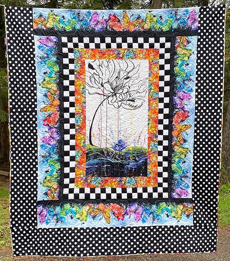 Eau de Parfum - Louise’s original design - just one of the many quilts for sale at our Ultimate Quilt Clothesline Show & Sale - September 18, 19, & 20 🩷 #redredbobbin #quiltshop # quilt show #local #brantford/mtpleasant #original #handcrafted