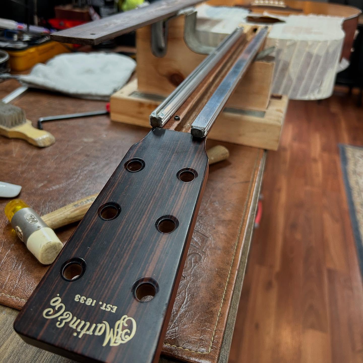 Desde #Ancud nos llega esta Martín propiedad de @chico_del_diaulo Reemplazo alma tensora #martin #martind1 @philaluthiertools thanks again!!