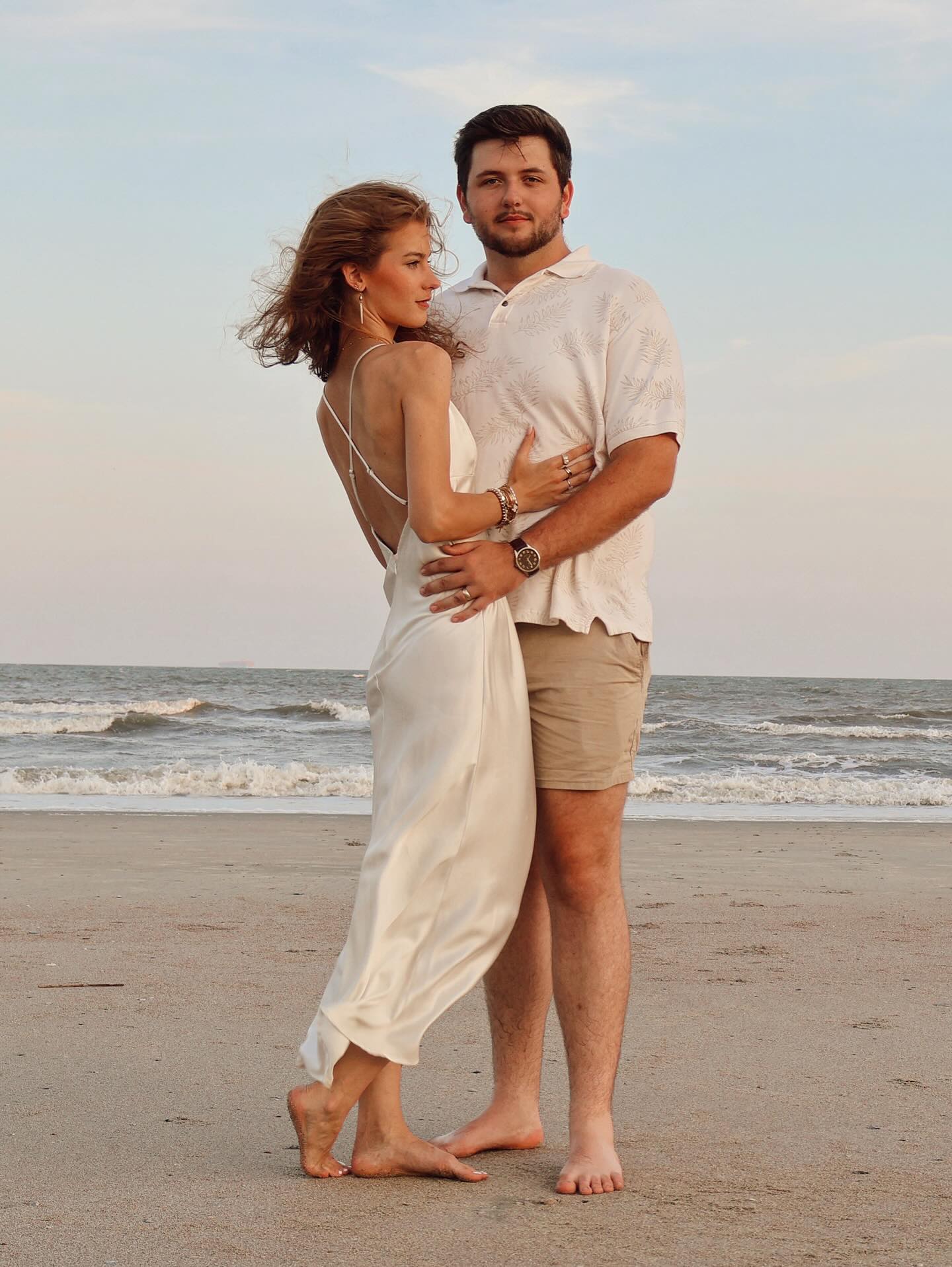 Anniversary photoshoot! Happy One Year @carson.fowler @kristinaa.fowlerr