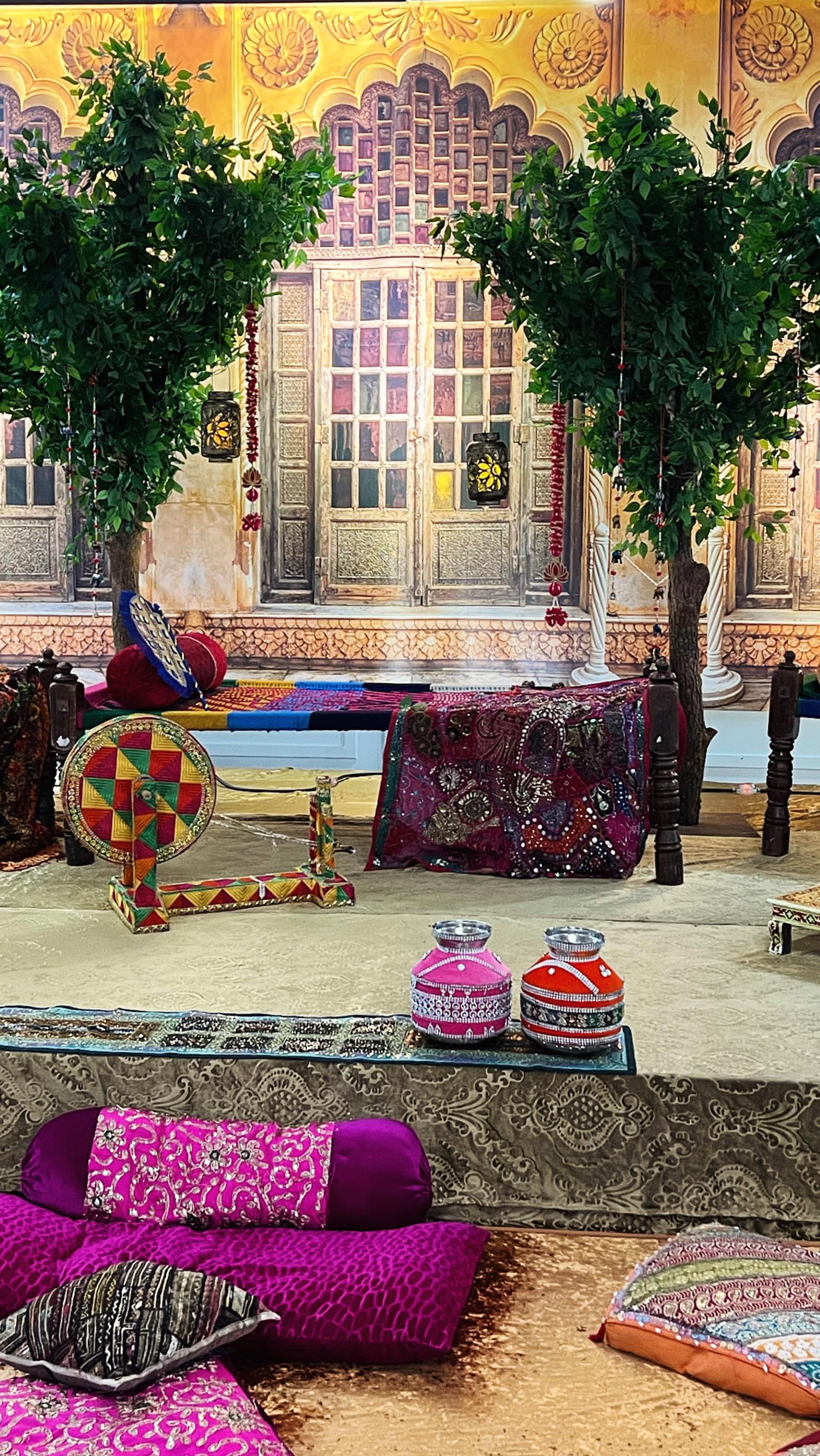 Pind Style Jaggo 🛖
Decor: @rubysdecor
#wedding #weddinginspiration #weddingideas #weddingdress #weddings #weddingphotography #weddingdecor #weddingcake #weddingday #weddingplanning #weddingplanner #weddingstyle #weddingflowers #weddingguest #weddingmakeup #weddingseason #weddingphotos #weddingdesign #weddinginspo #instagram #blog #toronto #bride #groom #luxury #mehndi #henna #jaggo #sangeet #gta