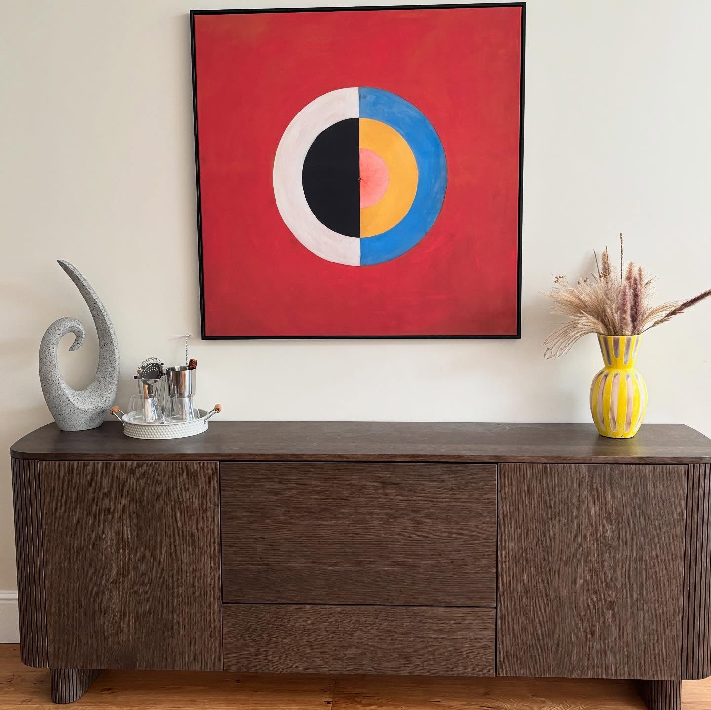 My Muswell Hill house project is done! https://www.tamarcreative.com/interior-design-muswell-hill. #interiordesign #londoninterior #renovation #homestyling #goldersgreen #finchley #hampstead #millhill #design #designer #architecture #homedesign #eastFinchley #moderndesign #interiordesign #moodboard #styling #interiorlondon #kitchenisland #kitchendesign