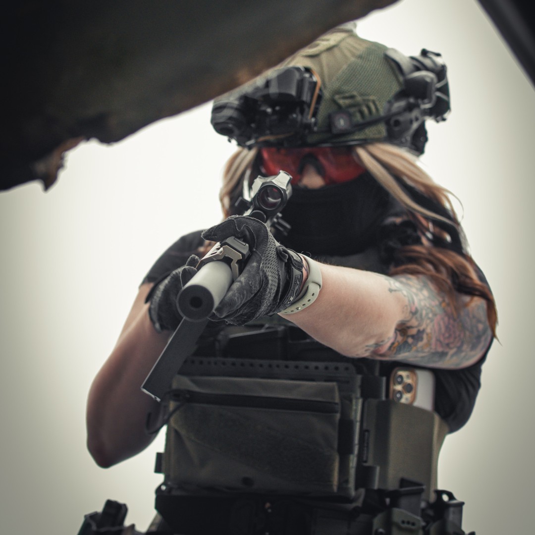 It's Monday. Let's fuck it up ✨
📸 @dan_airsoft
Partners 🖤
•
BELT & KYDEX: @deadly_customs
Use code ‘femmefatale’ for 10% off 🥵
www.deadlycustoms.co.uk
•
#airsoft #airsofting #airsoftplayer #airsoftcommunity #airsoftuk #airsoft_community #airsoftmilsim #airsoftaddict #airsoftdaily #airsoftplayers #airsoftglobal #airsoftaction #ukairsoft #airsoftukcommunity #airsoftgirl #femmefataleairsoft