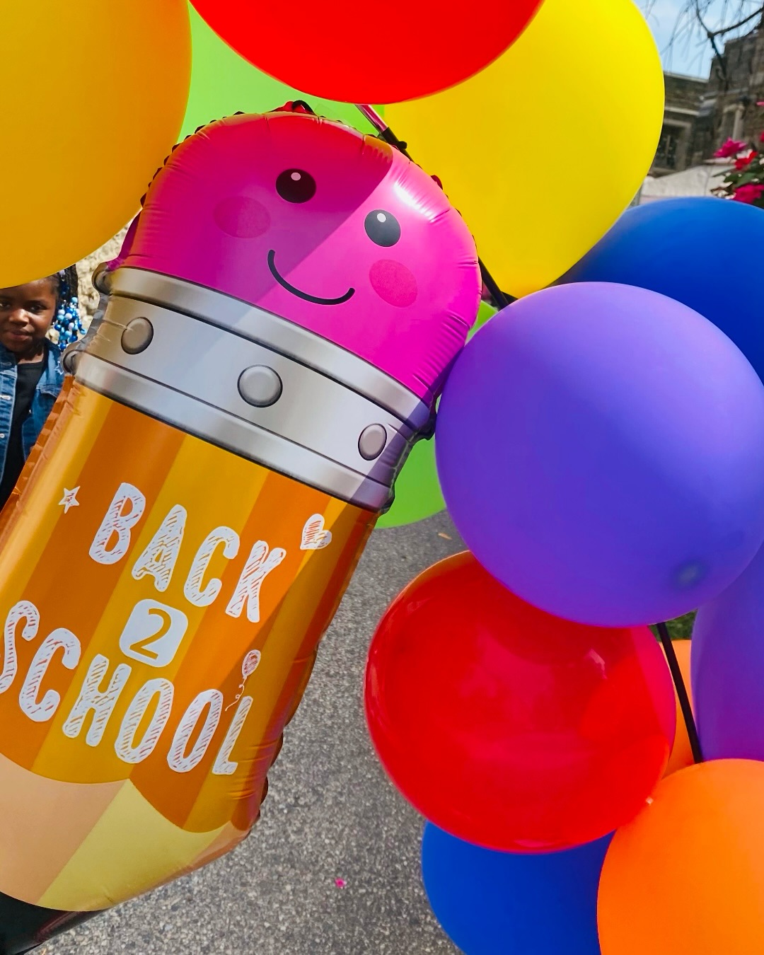 Summer Fest is here! 🎶🎨🎒
Join us for music, games, food, school supplies & more — all for FREE! 🥳📚🌭
🗓 Saturday, August 17
🕒 3–5 PM
📍FUMCOG – All are welcome! 💛🙌
