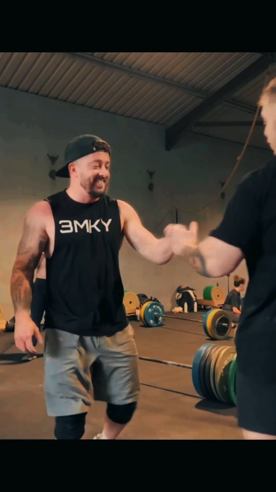 We weren’t built in comfort.
We were forged in sweat, setbacks, and the silence before the bell rings.
This isn’t just fitness — it’s the fight.
The reps when your hands are torn up.
The rounds when your lungs burn but you stay in.
The early mornings. The late nights. The days when no one’s watching.
At 3rd.monkey, we’re not just athletes — we’re a tribe.
CrossFit crushers. HYROX grinders. Mat warriors.
We speak one language: effort.
No ego. Just earned respect.
Train with grit. Move with purpose. Bleed with your crew.
Welcome to the jungle. Welcome to 3rd.monkey. 🦍
#3rdMonkeyTribe #EarnedNotGiven #HYROX #CrossFitLife #BJJLife #NoComfortZone #CombatStrong #SweatBonded