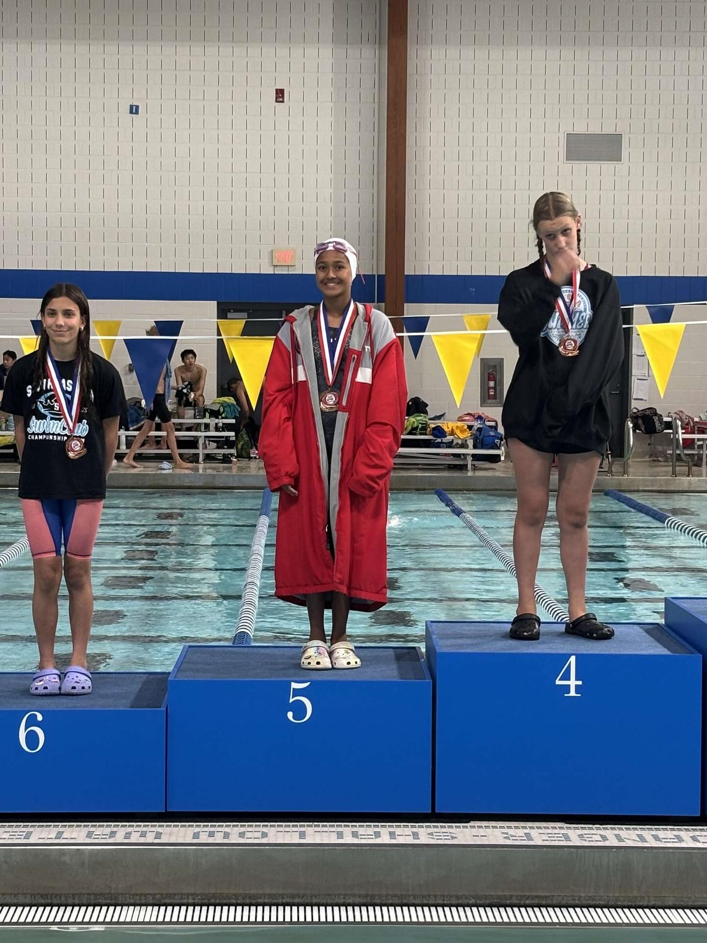 ISI Summer Central Divisional Championships:
Girls 12&U 100 Back:
Sachi Patel - 5th Place
Boys 12&U 100 Back:
Dominic Brown - Runner Up (Not Pictured)
Grayson Rabourn - 3rd Place