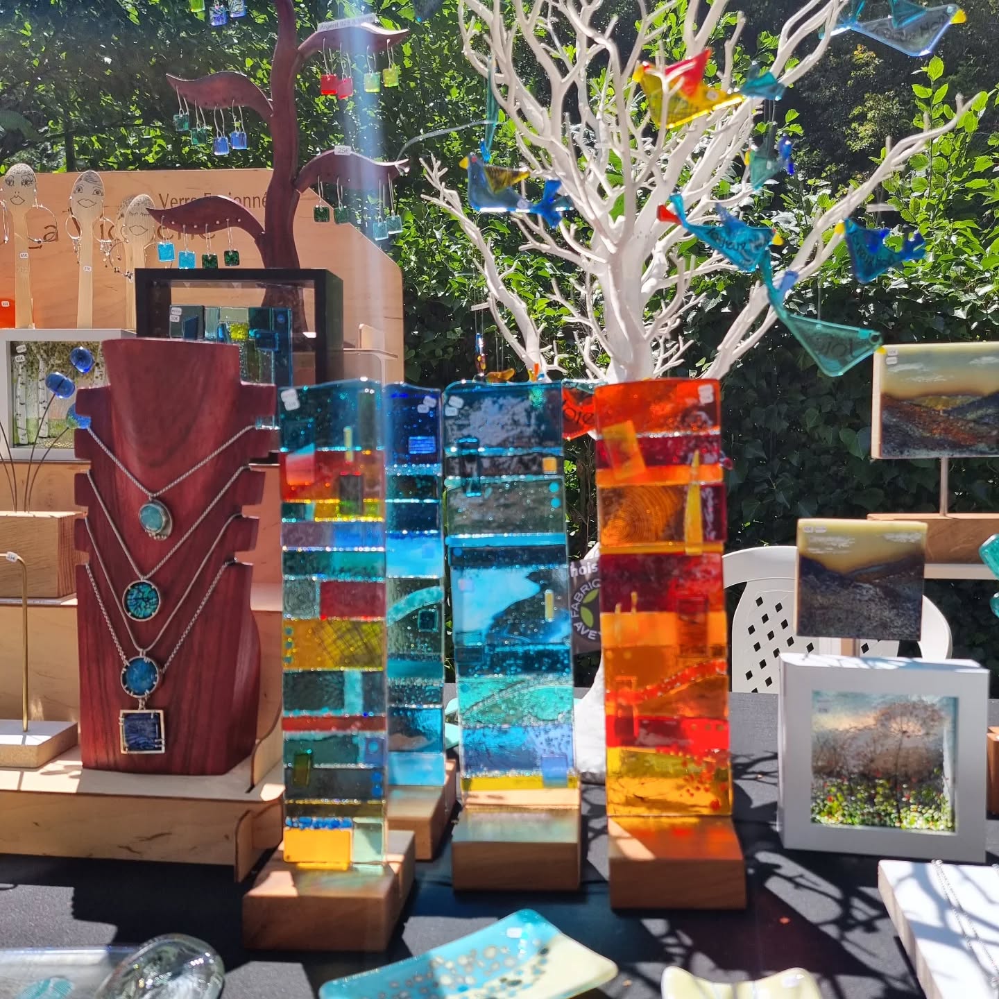 I'm at the Bal du Bal at la prairie de l'abbay with lots of amazing artisans, wish you were here !