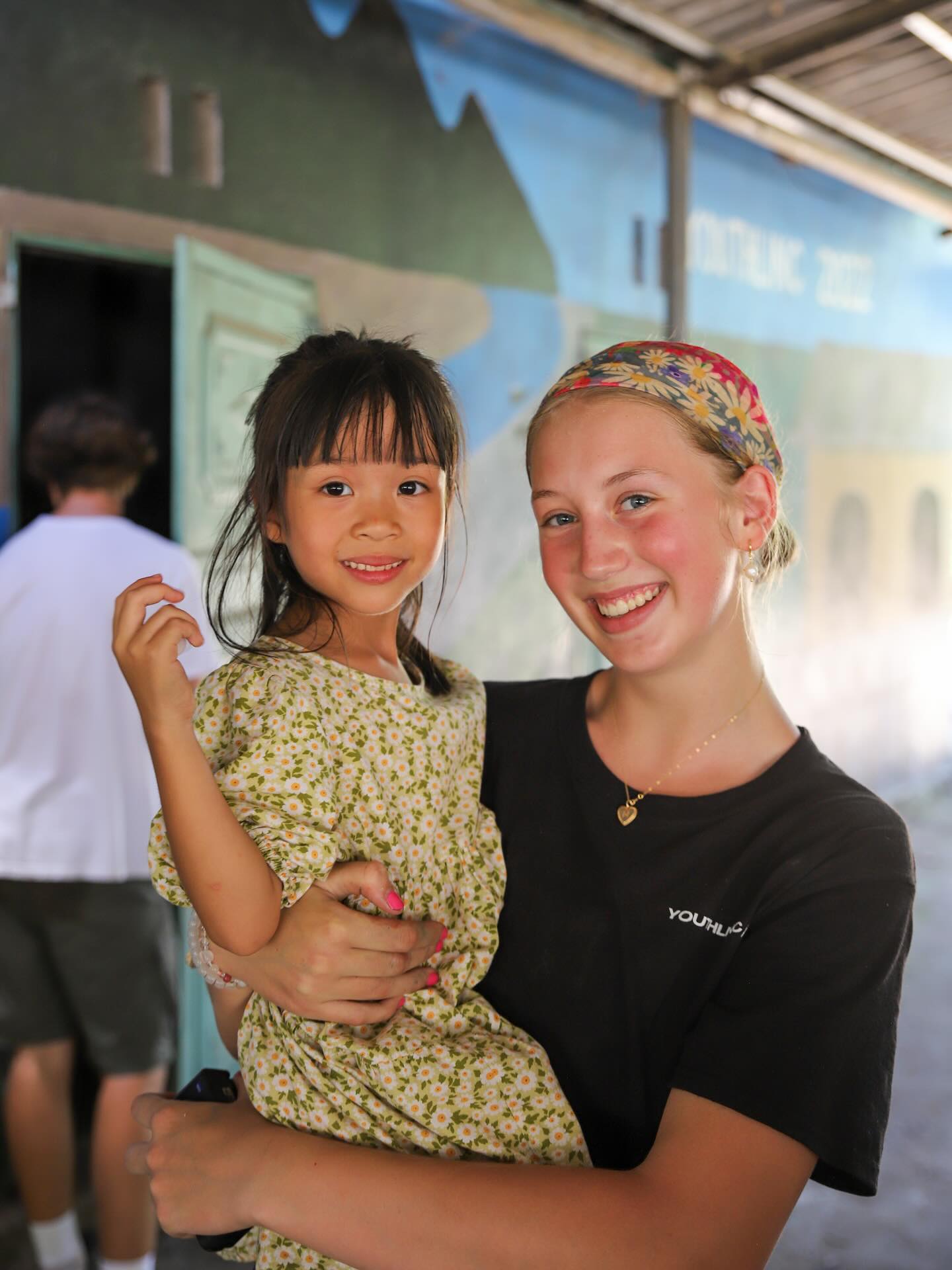 Every role on a Service Year team helps create meaningful change. Not sure where you fit best? Check out what makes each role unique above.
Ready to lead? Team Leader and Assistant Team Leader applications are due August 15. Don’t wait—apply today!
Learn more at youthlinc.org or through the link in our bio. We can’t wait for you to join us for the 2025-26 Youthlinc Service Year!