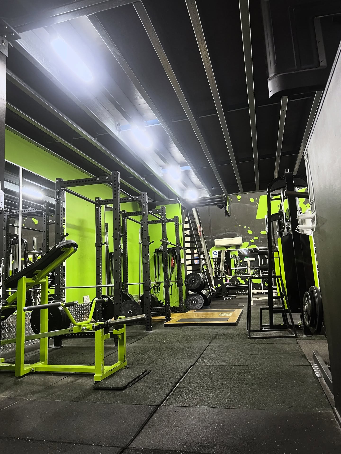 FRIDAY 💚
#korfitness #24hr