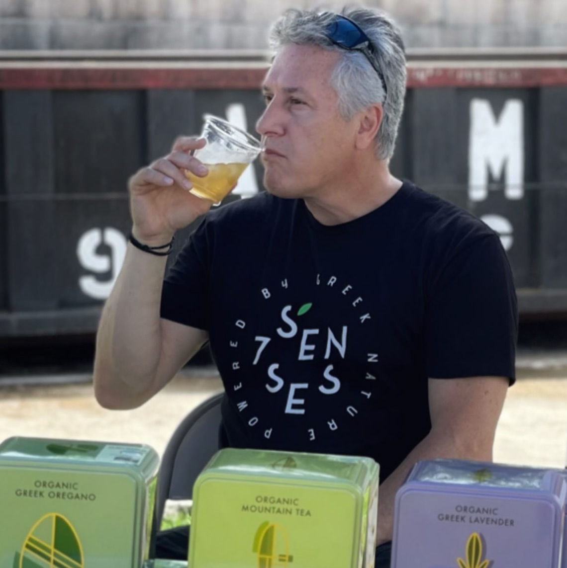 Did you know Billy’s favorite herb is oregano? He likes to drink it in the morning with a pinch of mountain tea.
‘A great substitute of coffee to energize my mornings’ @wkny22
Have you tried oregano and mountain tea together?
#oreganotea #tealovers #greektea #organic #sevensenses