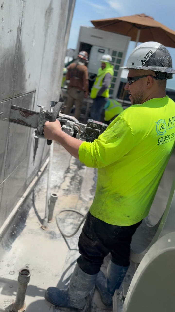 Cutting 13” thick concrete wall, chainsaw on corners to avoid over cuts 🫡
Apex GPR 🚧