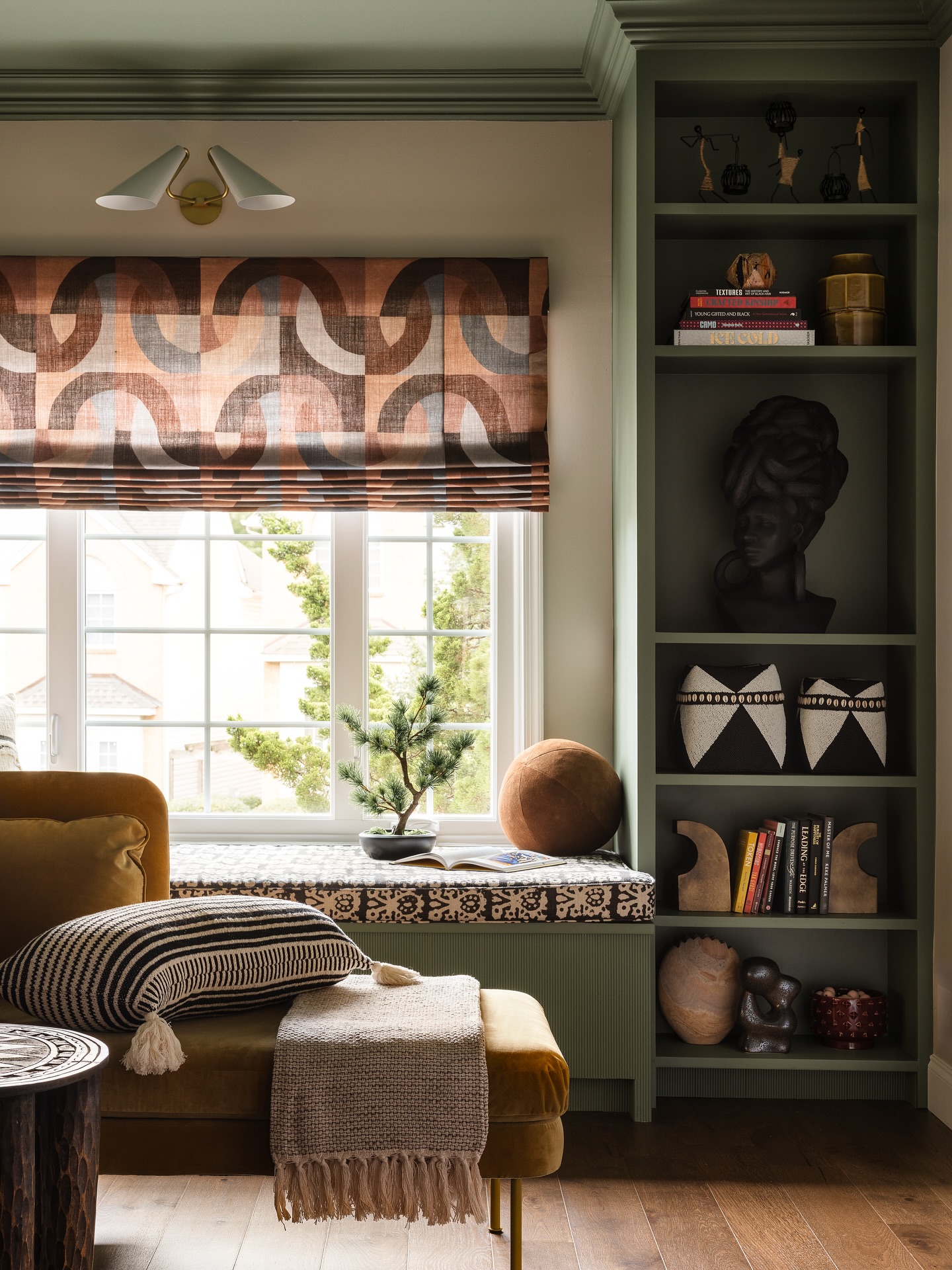 ✨ PROJECT REVEAL: Modern, Eclectic & Artful ✨
From outdated tile and carpet to beautiful wood floors. From a dated kitchen to one with soul. From bland walls to custom built-ins, detailed millwork, and statement wallpapers. This home for my client (and long-time friend) and her pre-teen daughter was designed to grow with them. Every space—kitchen, powder room, living room, dining room (coming soon!), primary bedroom, and even the stairwell—was reimagined to marry maximalism, modern comfort, and a celebration of Black culture.
Can you feel the vibes?
Photographer: @mikevantassell
#InteriorDesign #ModernEclectic #HomeTransformation #DesignDetails #BethDianaSmith