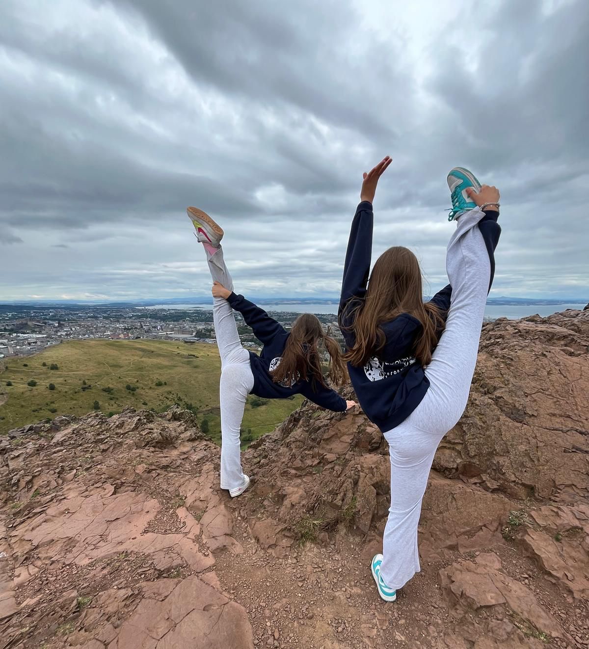 GINNASTE IN VACANZA ✨🤸🏼
Pose preferite delle nostre grandi? Le prese!