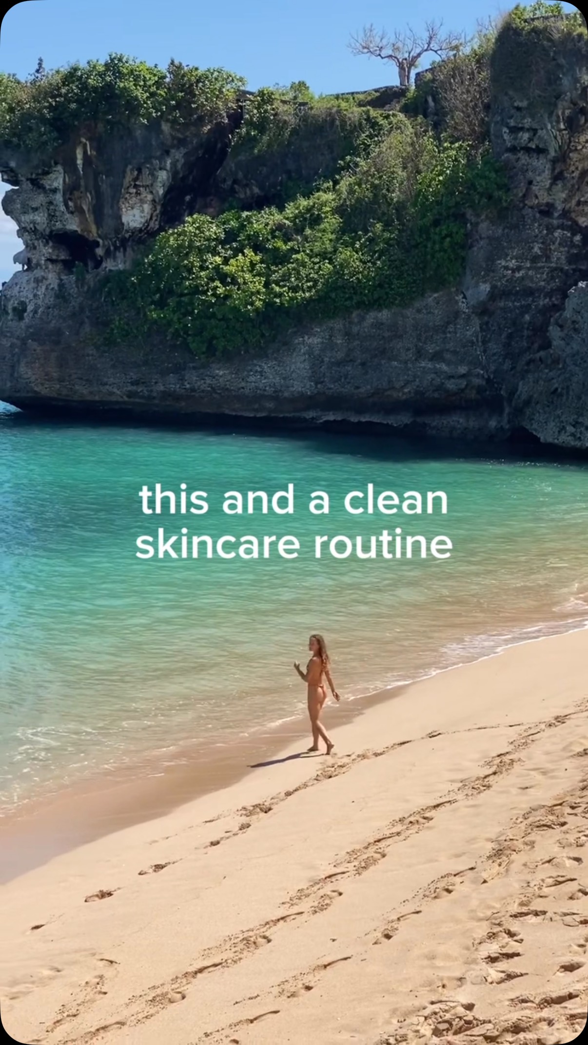 the ocean, your skin, and something clean to put on it. what more could you want? 🩵 coming soon...
#jidaibeauty
#beautygram
#selfcare
#skincareroutine
#skinfluencer
#skincarecommunity
#glowingskincareroutine
#beautyroutine
#wearthisnext
#skincare101
#smoothskin
#nightroutine
#smallbusiness
#buylocal