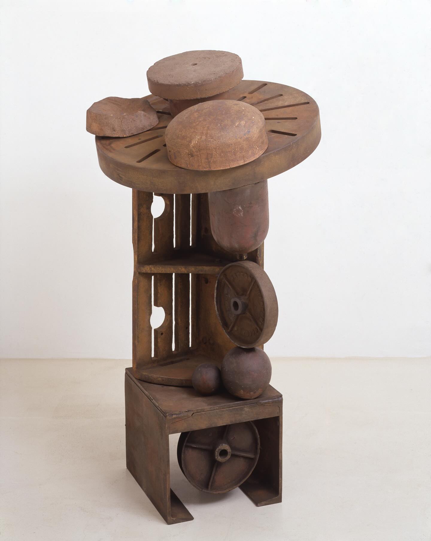 In 2003 Anthony Caro travelled to the studio of German master ceramicist Hans Spinner near Grasse, France to develop a series of clay components out of which he created a group of sixteen sculptures shown in the exhibition The Way It Is (2004) at Kenwood House in London, England. The Kenwood Series (2003-2004), a semi-figurative body of works in clay, stone and steel, emerged out of this collaboration, marking a distinctive shift in the sculptor’s oeuvre towards narrative figuration.
For Caro, the work came out of his here and ‘right now’; he felt ‘the need for figures and real “stuff”’ as his visual field became increasingly engulfed by images of war (and its after-effects) in Kosovo, Afghanistan and Iraq.
Control Point, 2003-4, Stoneware, cement, cast iron and steel, 129.5 x 70 x 72.5cm
Children’s Games II, Stoneware, steel and aluminium, 70 x 39.5 x 28cm
Bankers’ Table, 2003-4, Stoneware and steel, 86.5 x 81 x 84cm
📷John Riddy
#anthonycaro #caro #anthonycarocentre #clay #anstractart #abstractsculpture