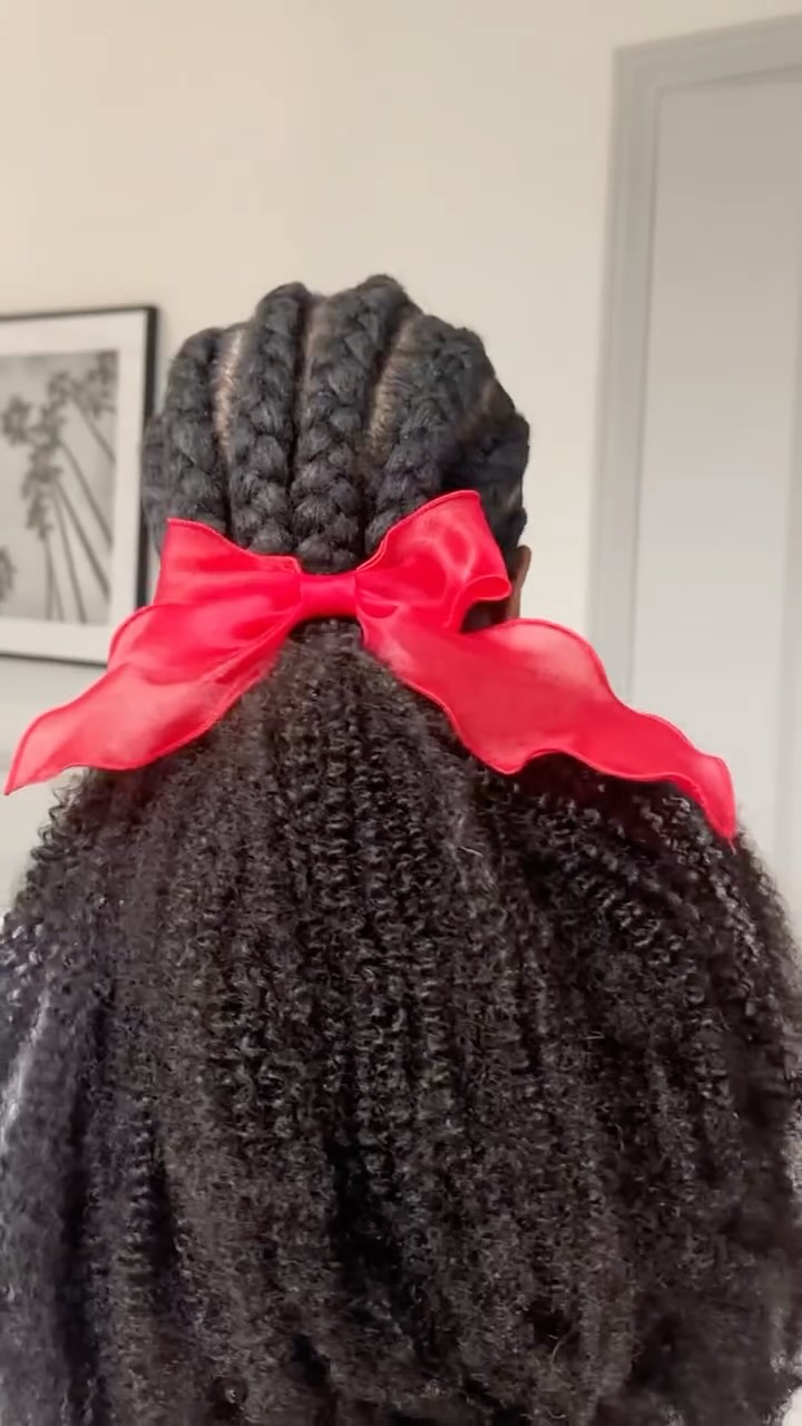 Easy Valentine’s hairstyle for the girls! ♥️
Wearing Kinks 24” ponytail
#hairforthegirls #naturalhairextensions #naturalhairstyle