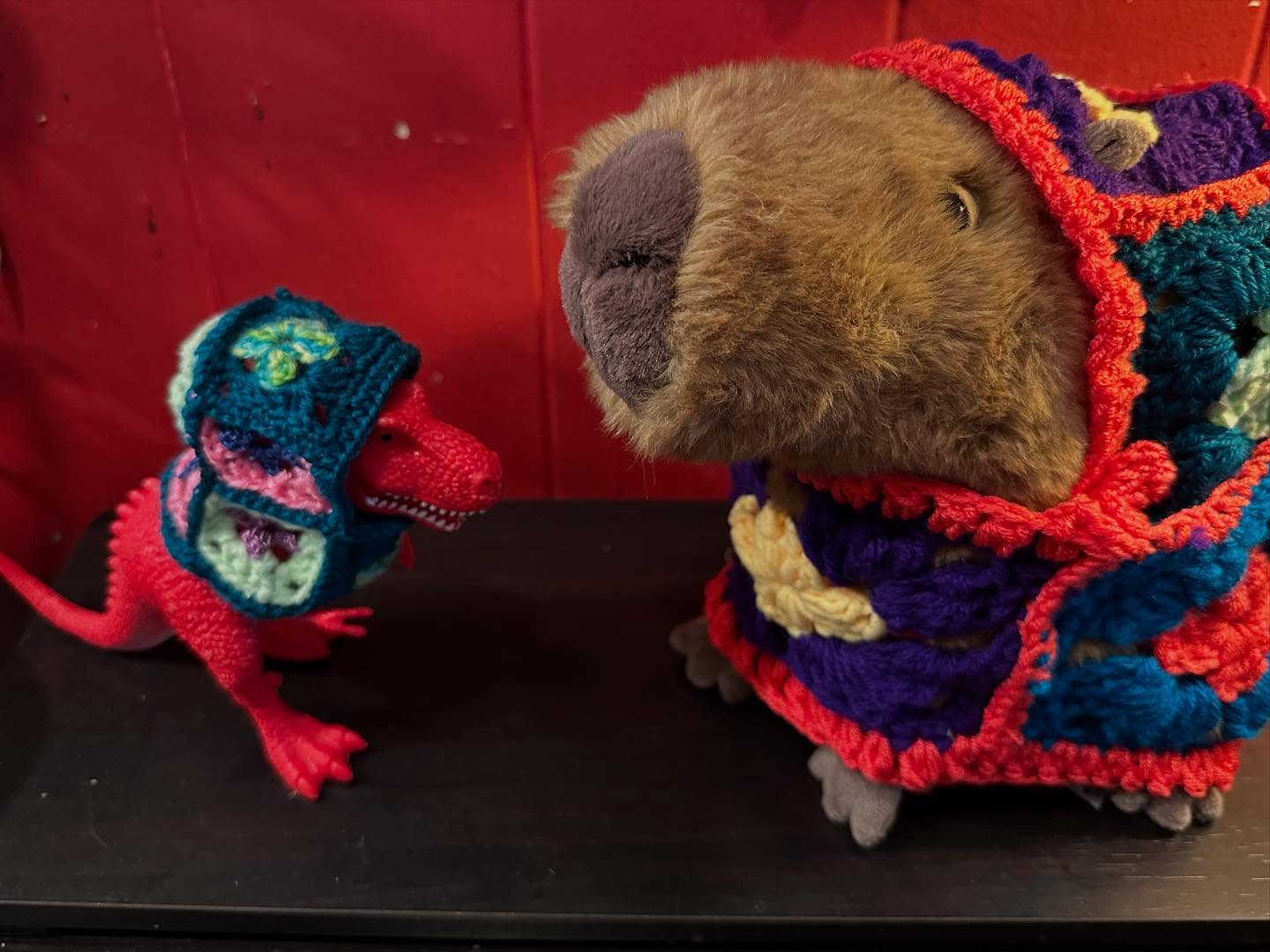 T-Rex 🦖 vs Capybara Balaclava Edition
