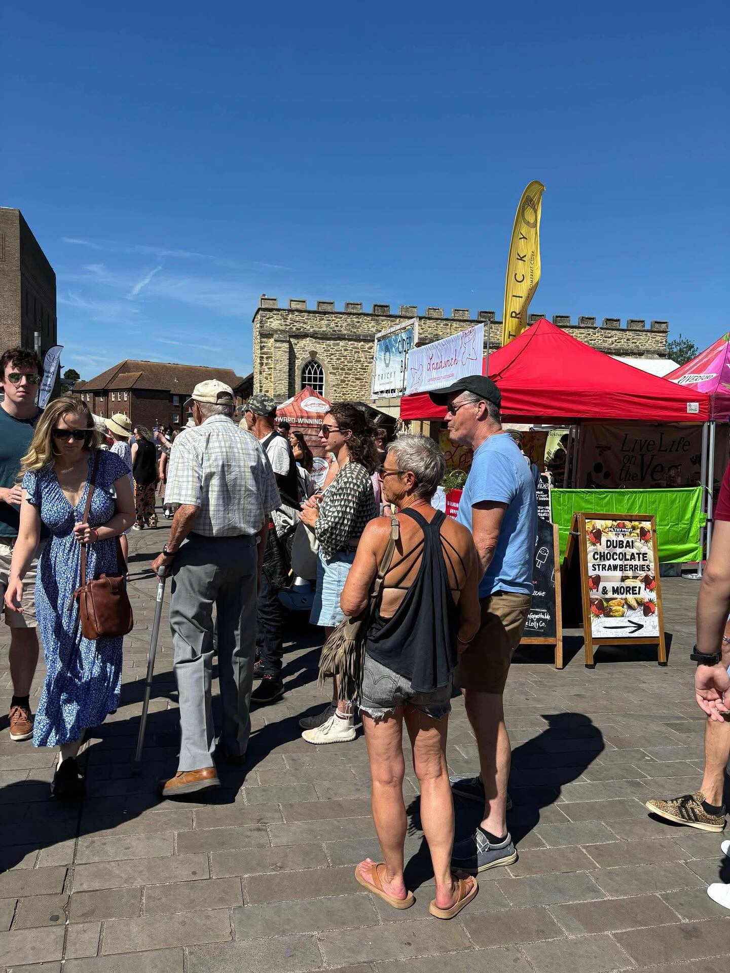 Taunton, have we got a treat for you this Sunday at the Taunton Independent Market on Castle Green in @visit_taunton 🙌
Over 50 blilliant local businesses, talented musicians and the return of the @gibbinsrichards “Bark-et”pet photo competition! 📸
Here’s who is coming along so far!
Music from
@taylortofficial - 10AM - 11.30AM
@den.demille - 11.30 - 1PM
Dave Pollard- 1PM - 3PM
Traders include
Art Food
BeSweet
Bisdak
Bumblees
Climate Action Taunton
Common Loaf
Dough Bros
Dunya Bakes
Ellises Farm
Exmoor Feasting Company
Extreme Chocolate
Fat Head Brewery
Gallery 59
Gamekeepers Larder
Globetrotter Pork
Greek Olive Company
Homity Pie Guy
Irie Coffee
Jane Roseveare
John The Greek
Katie Sims Art
Ludacrust
Montania Designs
Piggy in the Middle
Pop up pet shop
PopitonU
Pops Thai Kitchen
Pretty Little Unicorn
Real Somerset Silver Co
Rock Gin
RSPB
SB Bakes
Senis
Silver Fox
Soi 5
Somerset Natural Soaps
Somerset Wildlife Trust
South West Event Catering
Suns & Daughters
The Cheese Connection
The Loaf Shack Bakery
The Macaroom
The Wife and I
Tricky Cider
Wickham Wine
Winnies Bakery
Brisco
My Carbon Coach
JSAP
Marcos Gelato
Otto Varro
Dahlia Candes
GR & Co
We’ll see you on Castle Green in Taunton from 10am! 🙌
Dogs welcome! 🐾🐾
#foodgoodscommunity #sundaymarket #sundaymood☀️ #taunton #somersetmarkets #tauntonmarket