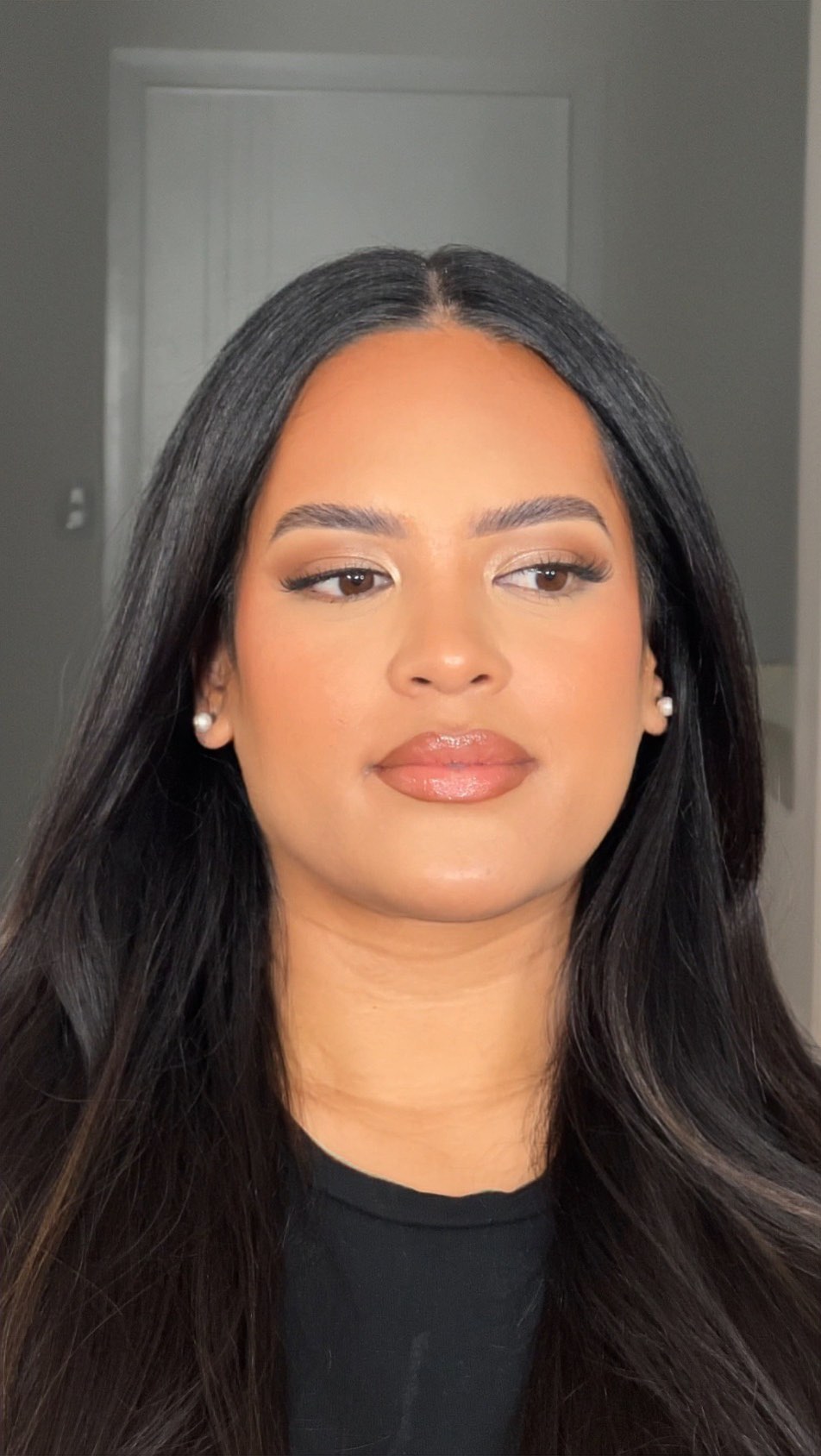 Neutral soft glam ✨
Bookings via website - link in bio
.
.
.
.
.
.
.
.
#makeupartistgoldcoast #goldcoastmakeupartist #goldcoastmua #muagoldcoast #goldcoastmakeup #makeupgoldcoast #brisbanemakeupartist #makeupartistbrisbane #brisbanemua #muabrisbane #makeupbrisbane #brisbanemakeup #mua #makeupartist #browngirlmakeup #makeuplooks