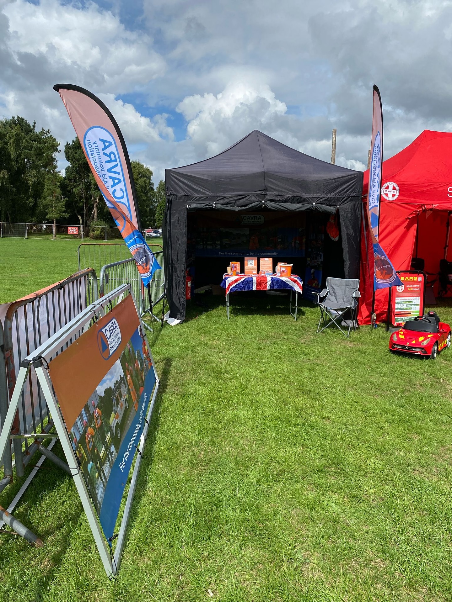 Members from numerous Community Emergency Volunteer (CEV) Teams across the East of England region are at Ipswich Festival of Wheels this weekend!
Come see us and say hi!
We are here 10am to 5pm Saturday 2nd August and Sunday 3rd August at Trinity Park with live demos at 11:30am each day!
Great to be displaying our capabilities alongside:
@sars_emergency_medical_charity
@warriorfrs
@magpasairambulance
@hmcoastguard
@suffolkpolice
SERV Blood Bikes
