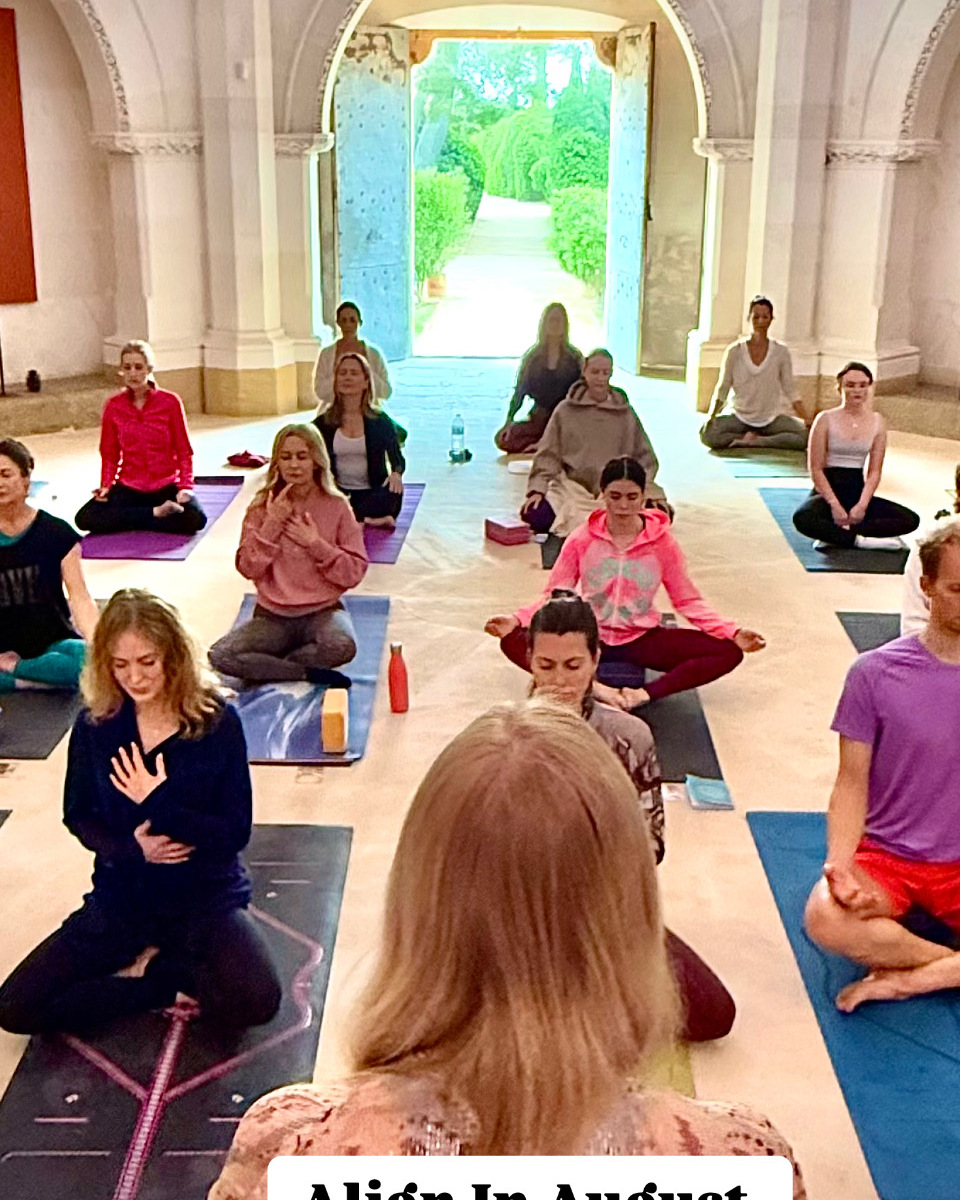 NEWS LASH WITH DEBBIE - ALIGN AUGUST
In Alignment, The Path Appears
This month's newsletter is a personal reflection on fear, falling, and finding clarity on the other side.
Find the link in bio above