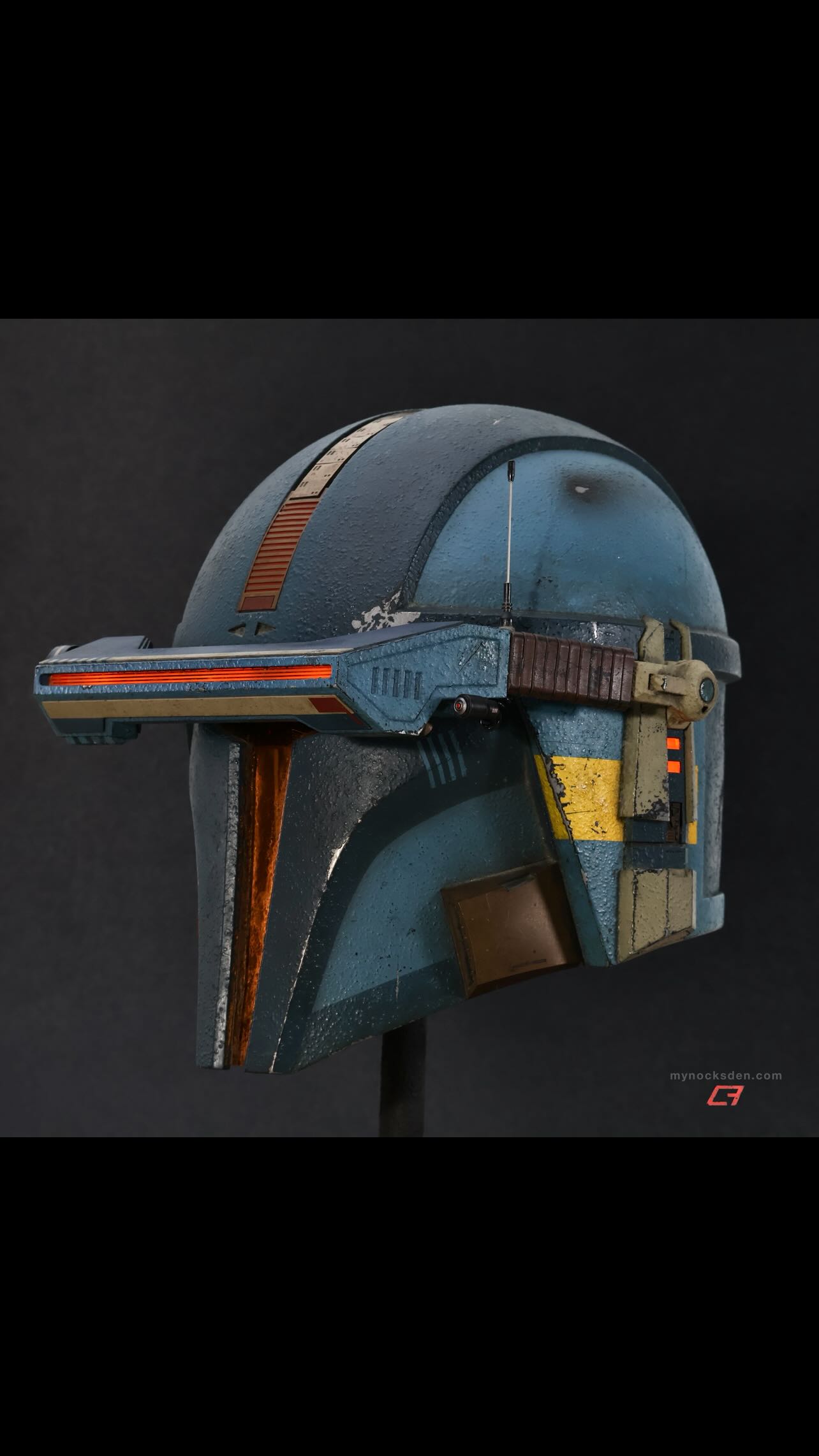 Helmet background story:
“Kobalt had been off-world on the Night of a Thousand Tears, carrying out a mission for the Countess - an absence that spared his life but shattered his world. In the years since, vengeance has become his creed. Every Imperial he hunts brings him closer to those directly responsible for the massacre of Mandalore. He moves like a ghost across the stars, armor scarred by battle, soul hollowed by loss, leaving behind only ruin and a whispered name: Kobalt.”
====//===•
Took on this “Recon Large” full helmet build commission back in the winter, and worked with the customer over several months to give the helmet the custom look he wanted, complete with reflective T-visor, bronze-cold cast accents, and removable MHAS Macrobinoculars that light up when lowered, turning off when raised. One power button controls both macros and ear LEDs. Wasn’t sure I could get the macros to light up and still be removable without redesigning my MHAS system for this commission, but I’m glad I got it to work! 🥳
Thanks for looking! #mynocksden #starwars #mandalorianhelmet #mando #mandalorian