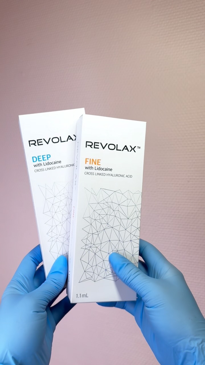 REVOLAX FINE & REVOLAX DEEP 💋
Huulten muotoilu alennukseni jatkuu nyt syyskuun loppuun saakka.
Tämä super suosittu asiakkaideni pitämä hoito. 💋
Revolax fine on erityisesti suosikkini ja soveltuu luonnollisempaan lopputulokseen. Hoidon voi toteuttaa myös kanyylin avulla, jolloin mustelmaa ja turvotusta aiheutuu vähemmän.
Hoidon normaali hinta 300,-. Alennettu hinta voimassa 30.9 mennessä varattuihin hoitoihin.
Voit laittaa yksityisviestiä, jos sinulla on hoitoon liittyen kysyttävää etukäteen. 💋