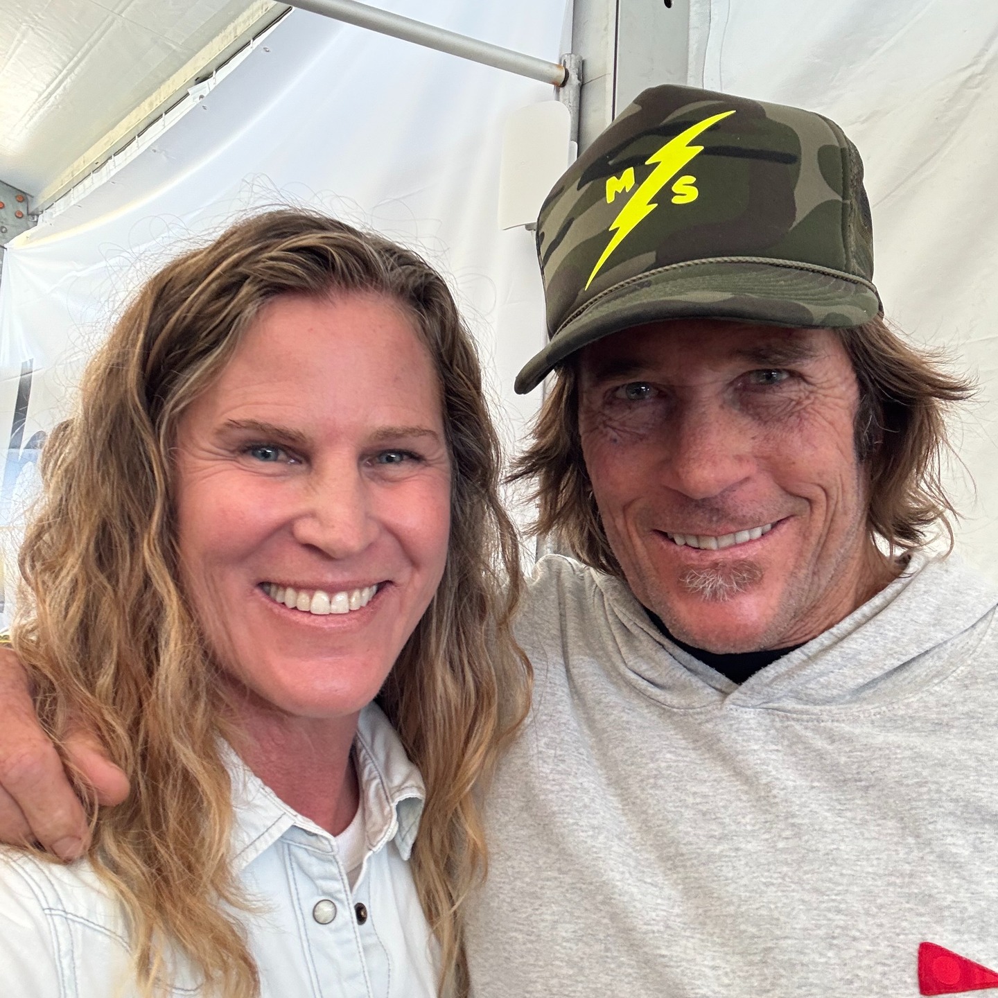 I had the opportunity to be part of the support team at this year’s US Open of Surfing here in HB 🌊
Being present and ready to provide psychological support alongside some of the best in the field was an incredibly valuable experience.
A heartfelt thank you to Dr. Tim Brown and Dr. John Pecora for inviting me to be part of this world-class team. Your commitment to athlete care and innovation in performance support is truly inspiring.
I’m passionate about helping athletes and high performers access tools that create real change not just in competition but in everyday life.