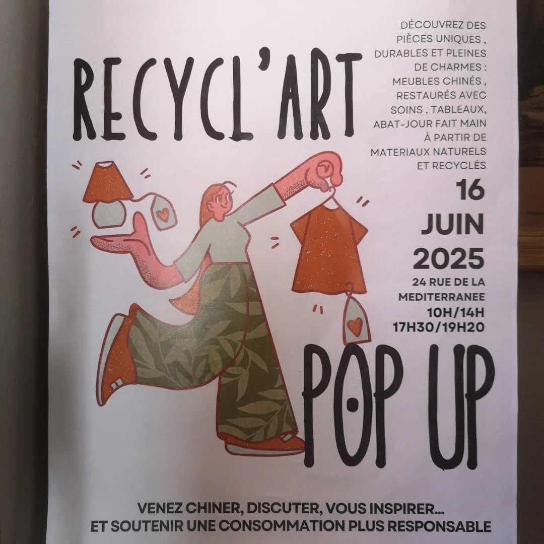 Recycl'art : C'est le pop up de la rue Méditerranée. Céline qui tient la jolie boutique retape des meubles abîmés et les transforme en merveilles. On s'est tout de suite comprises 😊. Elle accueille une sélection de mes créations jusqu'en Octobre. Du bleu de travail réparé au porte clef brodé main. Tu trouveras, au milieu de mille autres curiosités, un échantillon très représentatif de ce que je fabrique avec mes chutes/Scraps 😊
Amateur.ices de street art connaissent bien le quartier où @francoisefromtheblock oeuvre depuis de longues années à donner aux artistes un superbe quartier d'expression.
Merci Céline de m'accueillir dans ce coin de rue rêvé !
Oeuvres street art @anonivv
Et @saintregulus
Meubles retapés et lampadaires @recycl___art
#boutiquecreateursresponsables
#creationresponsable #boutiquemontpellier #repairdontreplace #popupmontpellier #streetartmontpellier
#aucoindelarue
#esquinaquerida