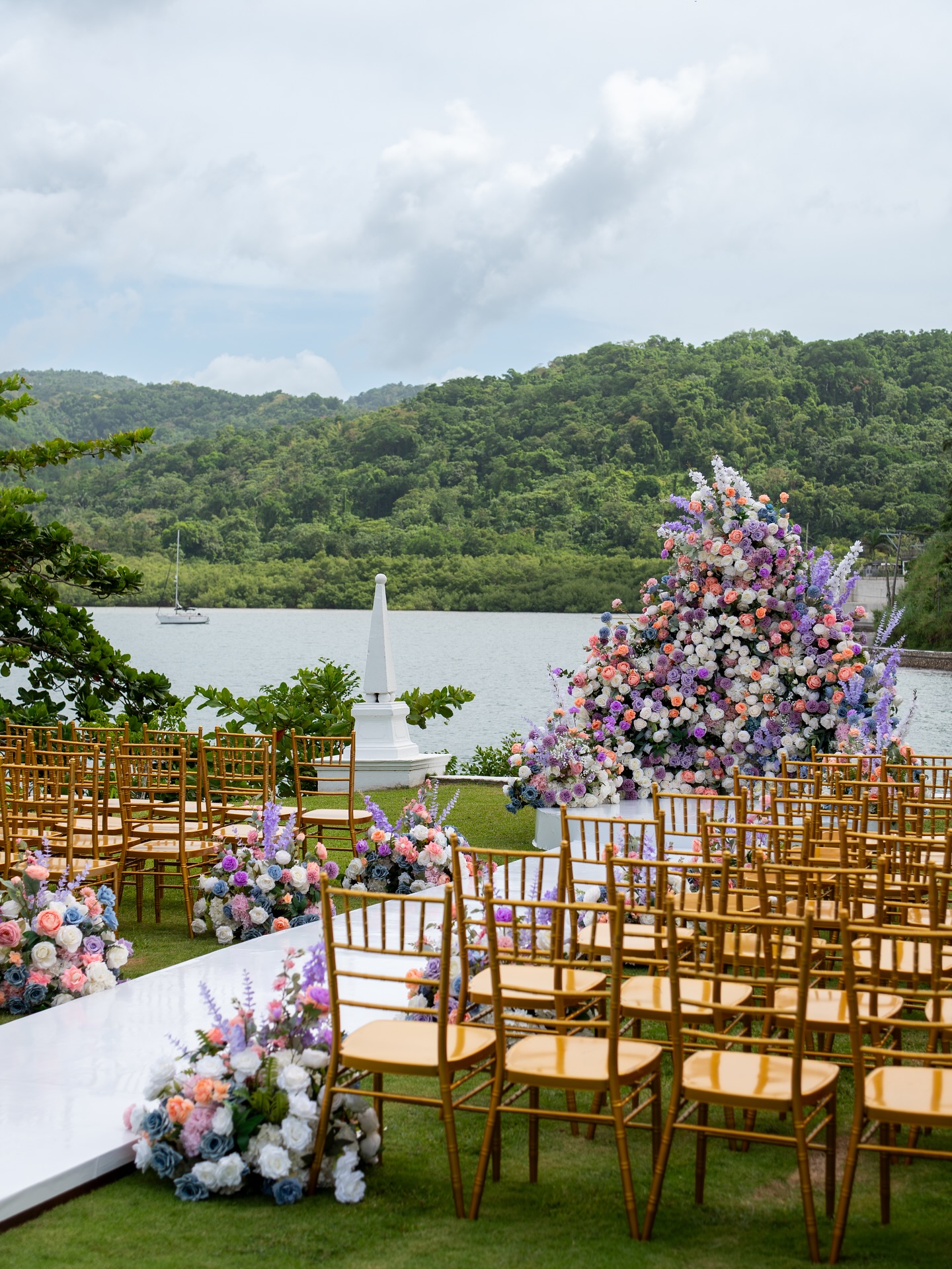 Sneak peek alert‼️ 🔔 🔔 Catch a glimpse of our latest wedding setup details... From lush florals to elegant decor, every detail is carefully curated to make your special day truly unforgettable. Stay tuned for more photos from this memorable wedding! #WeddingPlanning #WeddingDecor #WeddingDesign #LoveInTheAir #JamaicanWeddings
Wedding Planning & Design: @plusheventsja
Decor: @plusheventsja
Florals: @izmadesigns
Signage: @rcdesignsja
Photography: @wanderglowphoto
Venue: @the.trident.castle
#weddingplanner #weddingdecor #weddinginspiration #weddingday #weddingphotography #bride #eventplanner #weddingdress #weddings #love #weddingideas #weddingproduction #weddingplanning #bridetobe #destinationwedding #weddingphotographer #weddingorganizer #groom #photography #weddinginspo #instawedding #engagement #events #bridal #luxurywedding