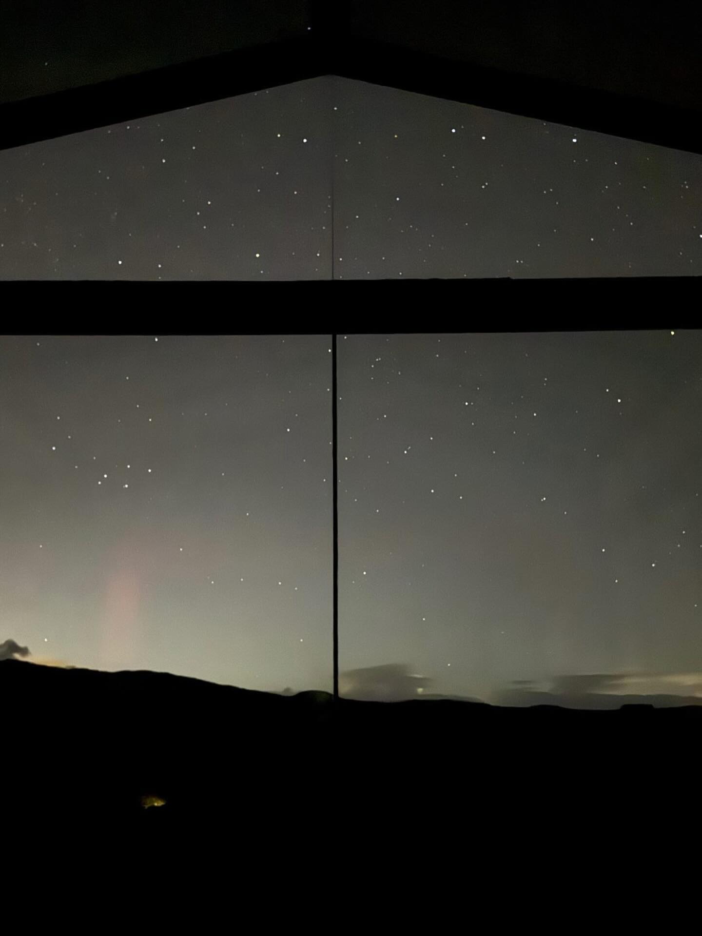 Good night.
-
#copiaecocabins #soetdoringcabin #nighttime #roomwithaview #romantic #glassroomcabin #getaway #stargazing
📷 @gilesworld