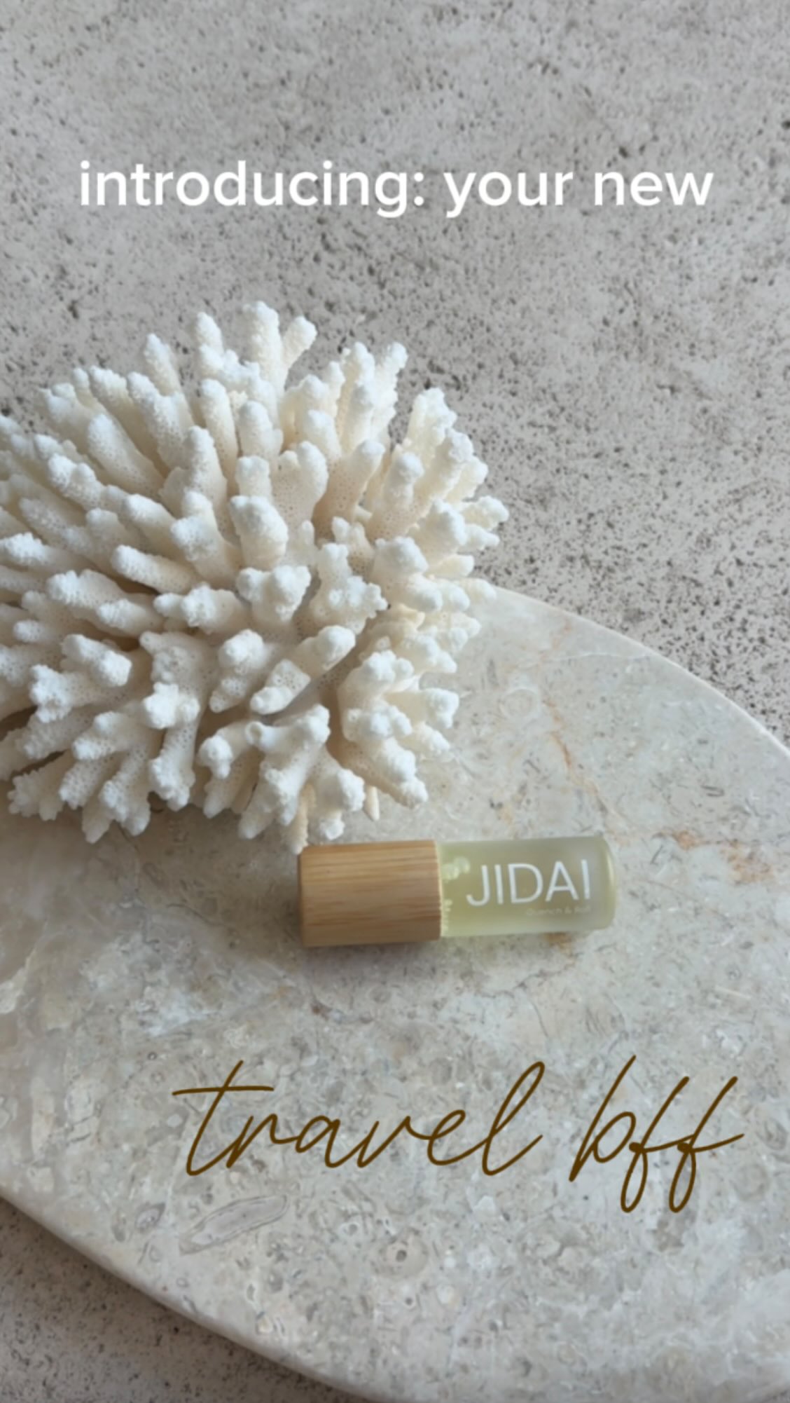 say hi to your new travel bestie and our signature product: Quench & Roll ✨
#jidaibeauty
#beautygram
#selfcare
#skincareroutine
#skinfluencer
#skincarecommunity
#glowingskincareroutine
#beautyroutine
#wearthisnext
#skincare101
#smoothskin
#nightroutine
#smallbusiness
#buylocal