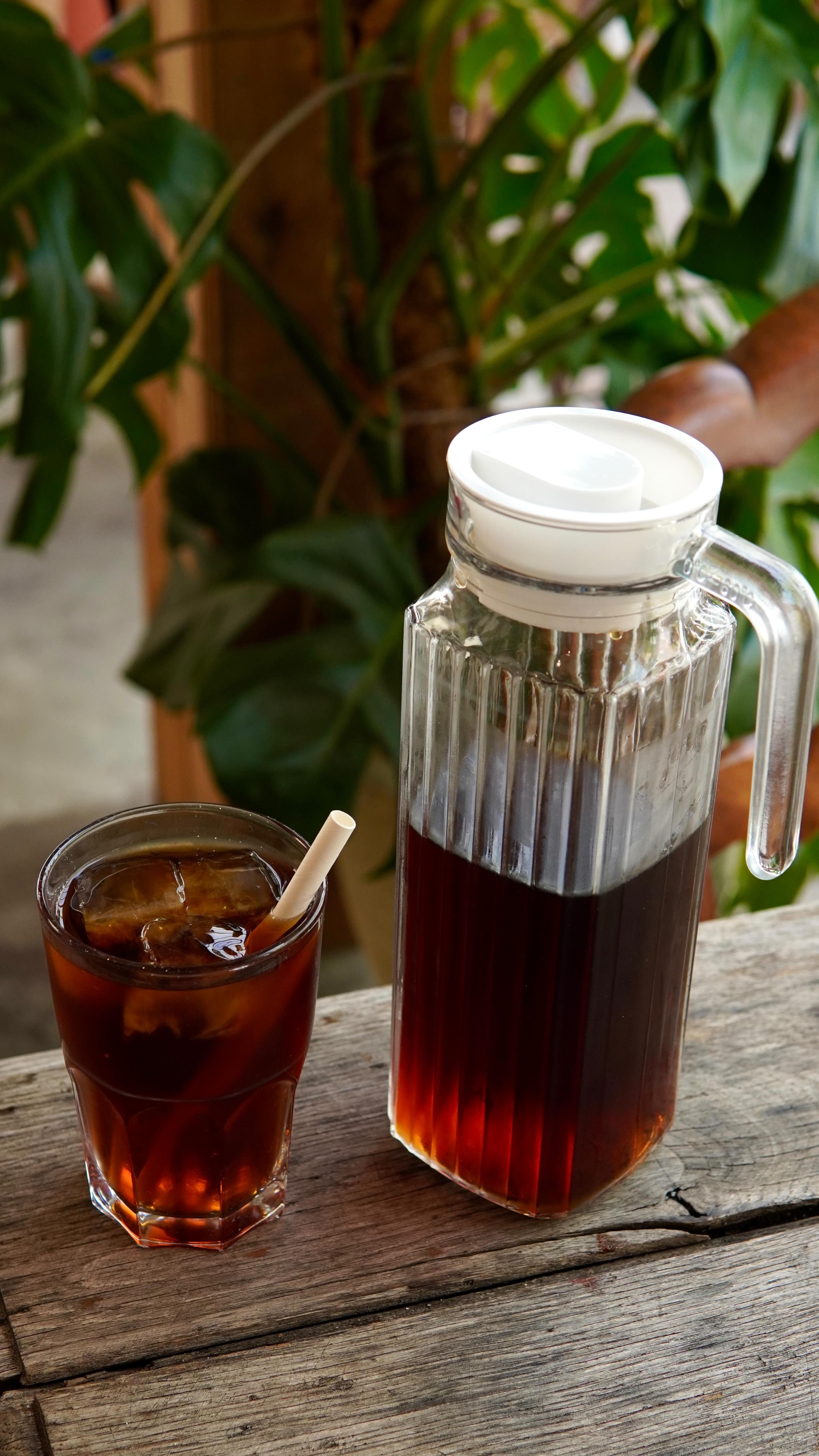 COLD BREW MAISON ☕️
@cafes.meo infusé à froid pendant 24h
Maintenant disponible à La Capucine 🌺
#giverny #normandie #givernyfrance #normandietourisme #givernymonet #eure #normandiemylove #givernygarden #givernygardens #lacapucinegiverny #coffee #coffeebean #coffeeoftheday #coldbrewcoffee